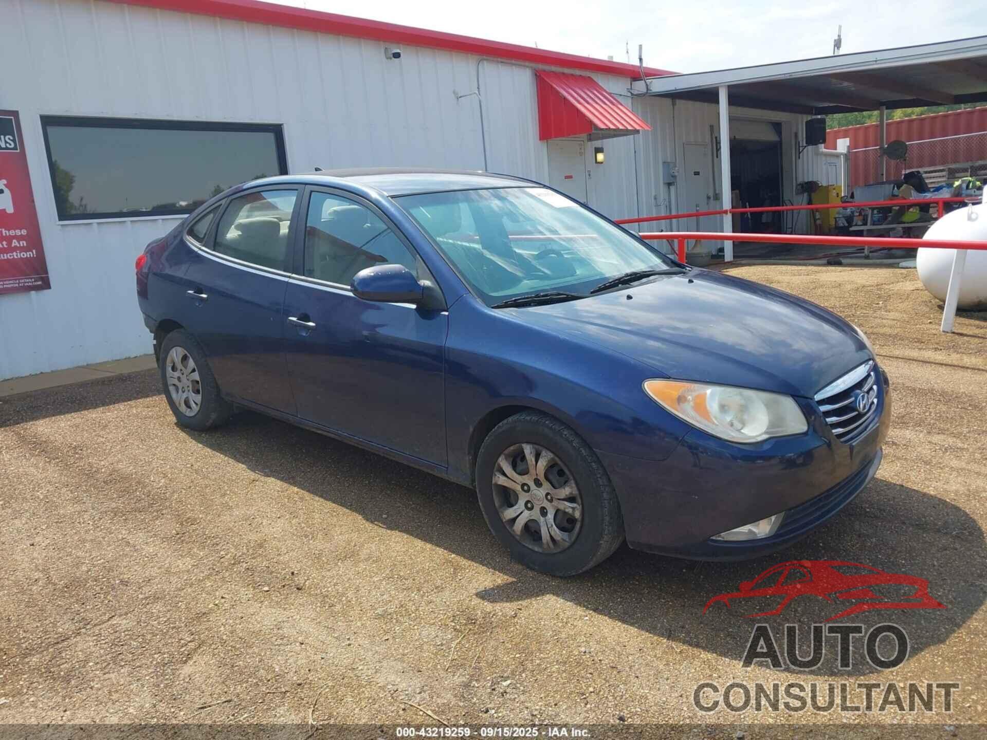 HYUNDAI ELANTRA 2010 - KMHDU4AD4AU112725