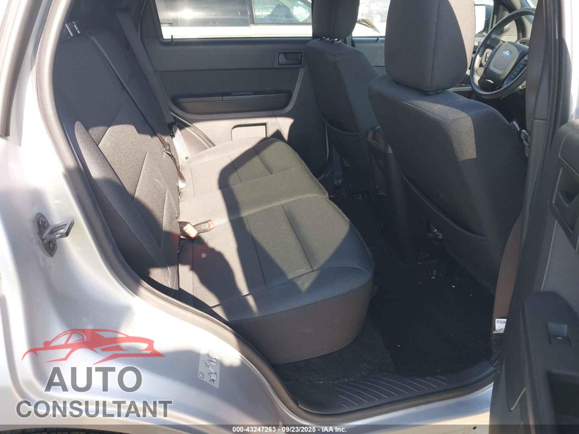 FORD ESCAPE 2012 - 1FMCU9D71CKA33221