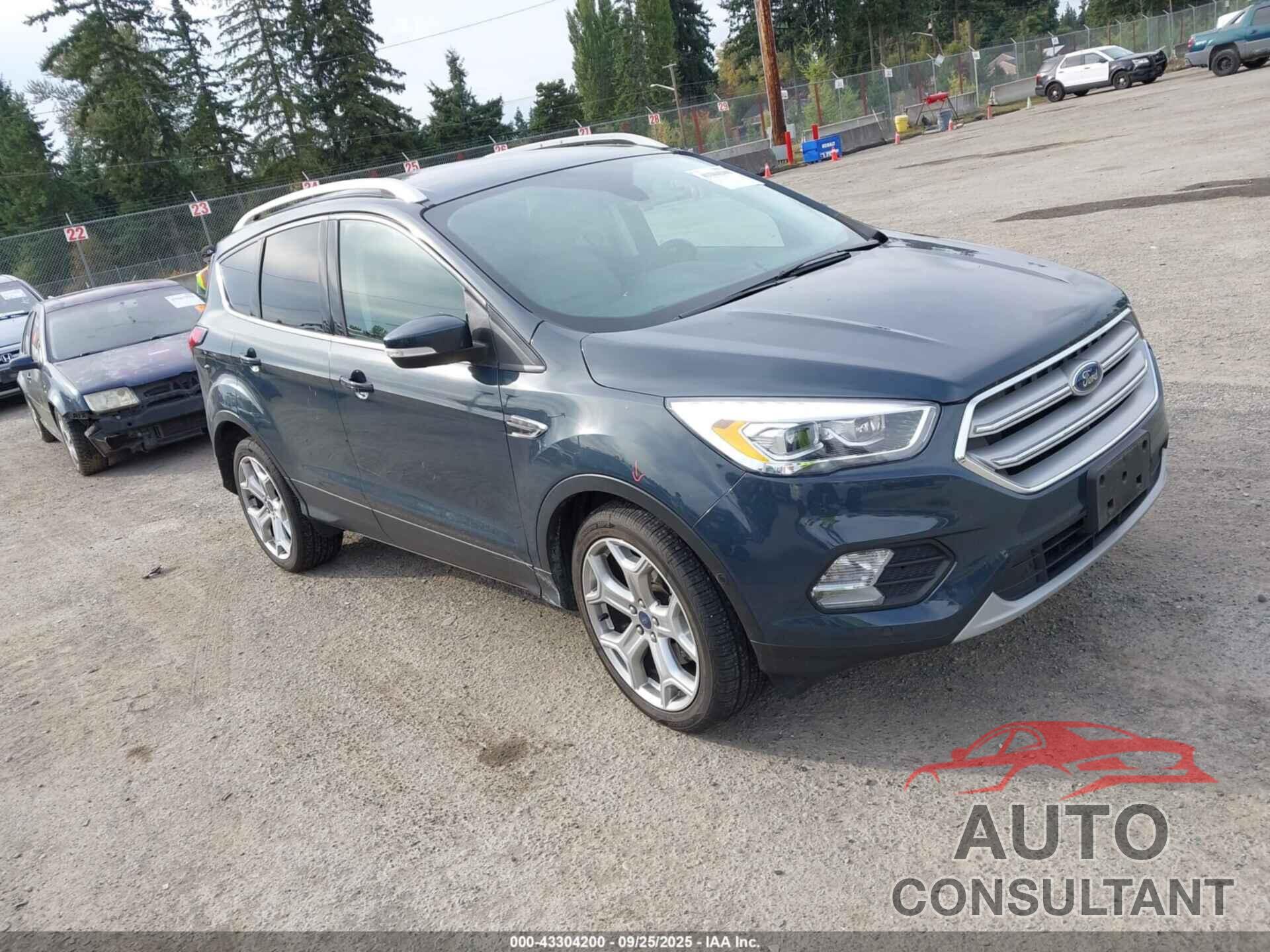 FORD ESCAPE 2019 - 1FMCU9J97KUC32847