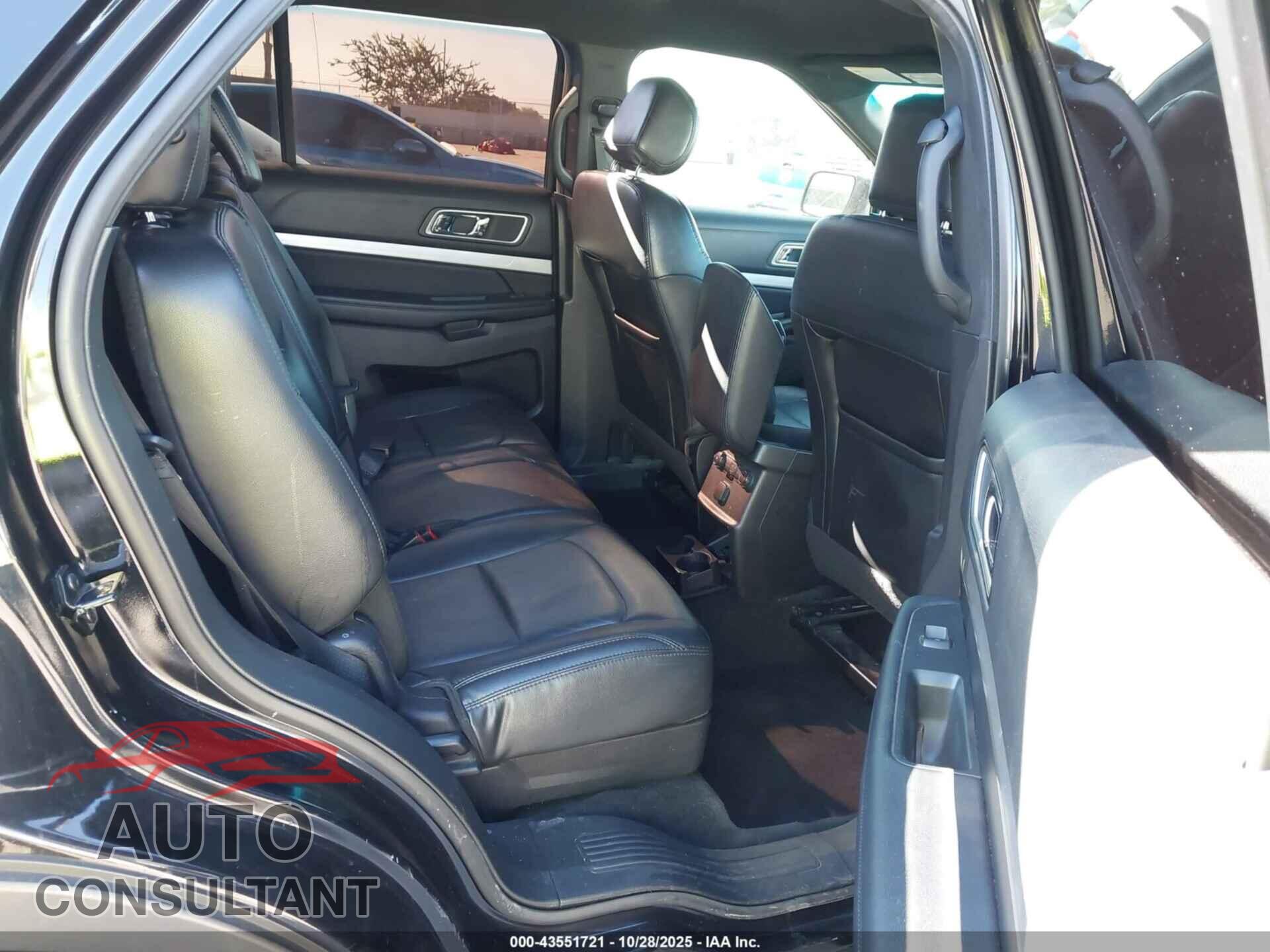 FORD EXPLORER 2017 - 1FM5K7D87HGA70411