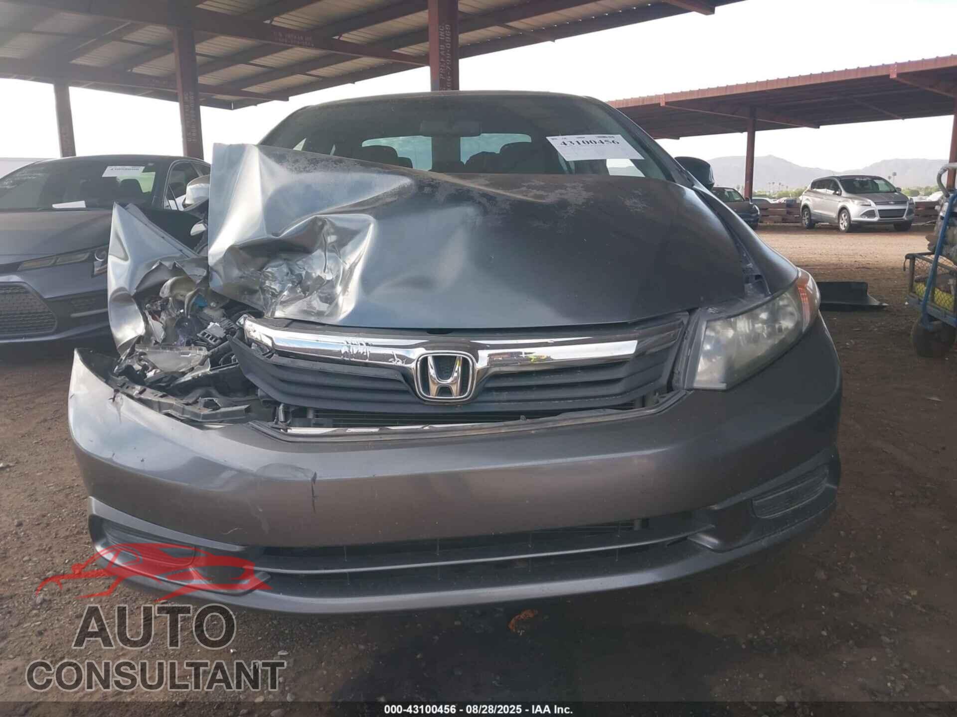 HONDA CIVIC 2012 - 2HGFB2F80CH588321