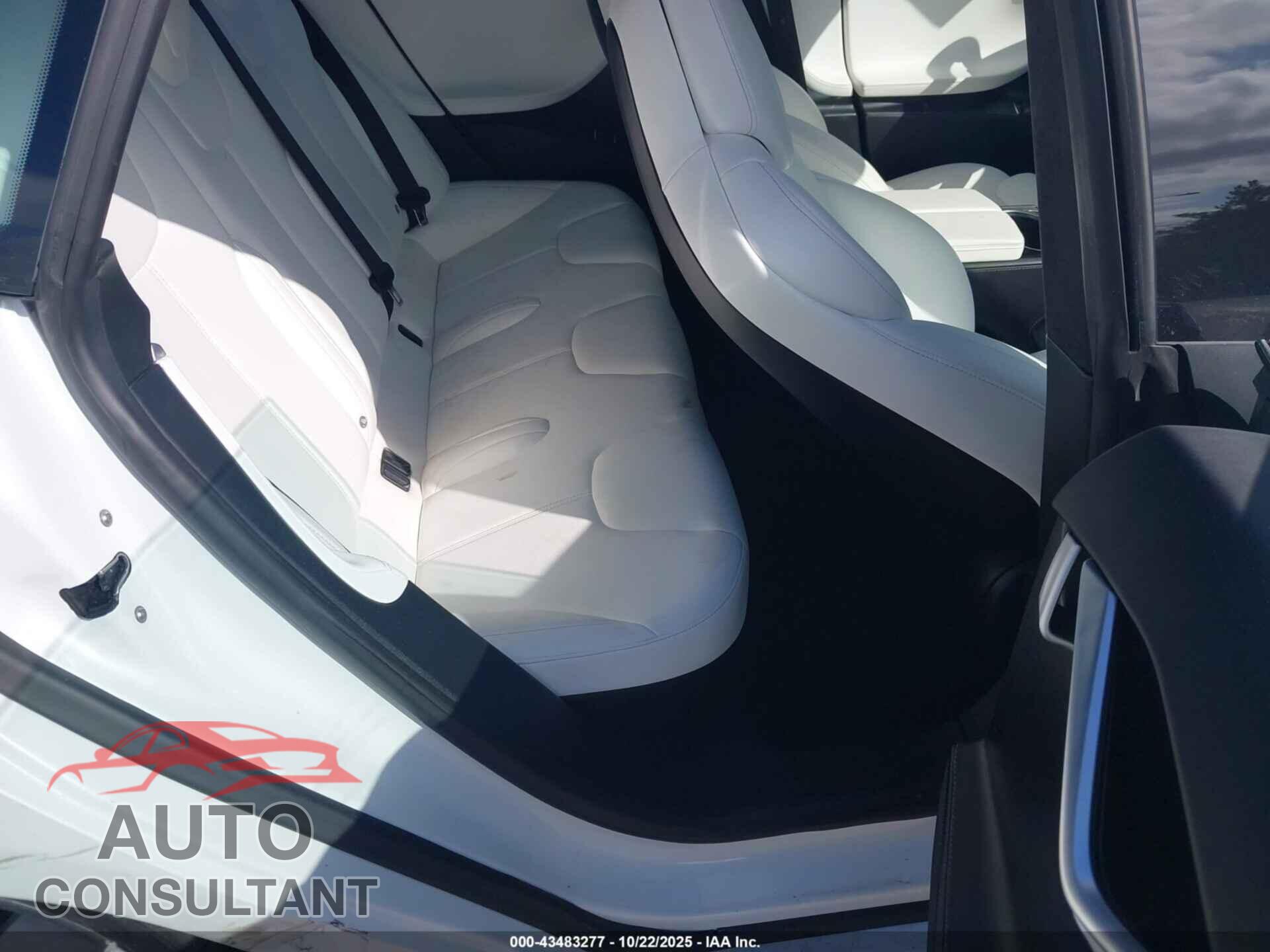 TESLA MODEL S 2017 - 5YJSA1E18HF206273