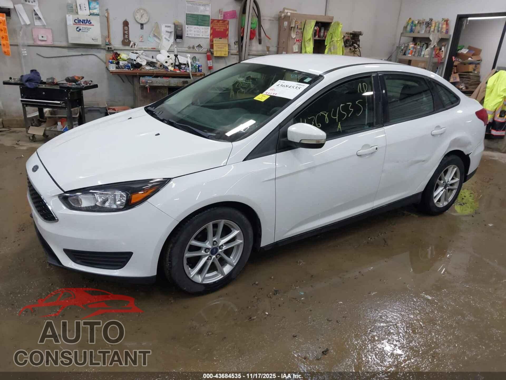 FORD FOCUS 2017 - 1FADP3F25HL204171