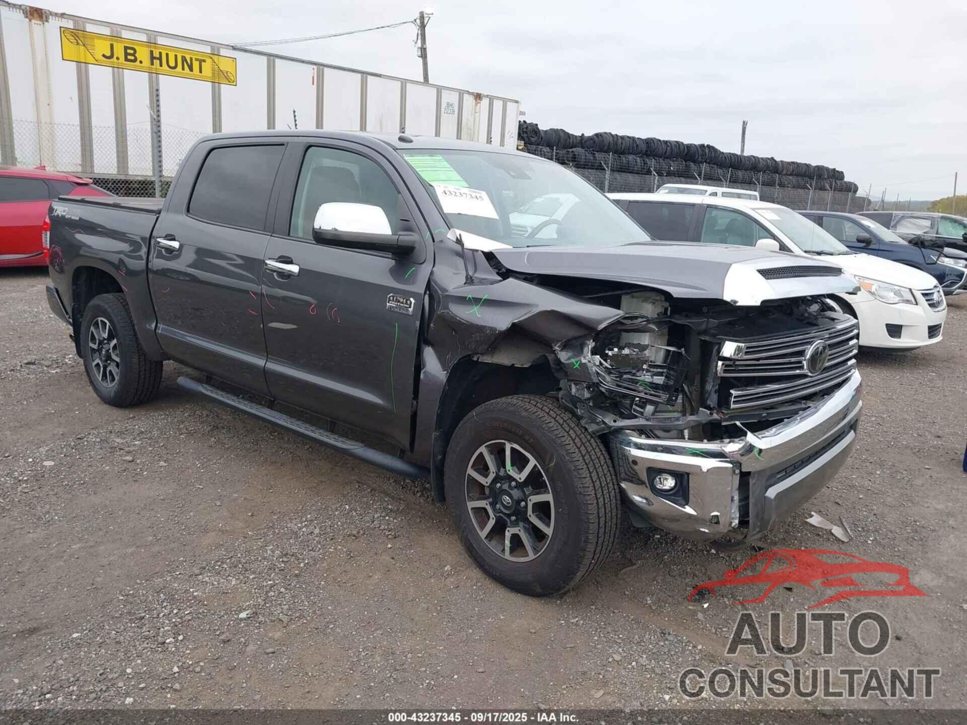 TOYOTA TUNDRA 2018 - 5TFAY5F1XJX725205