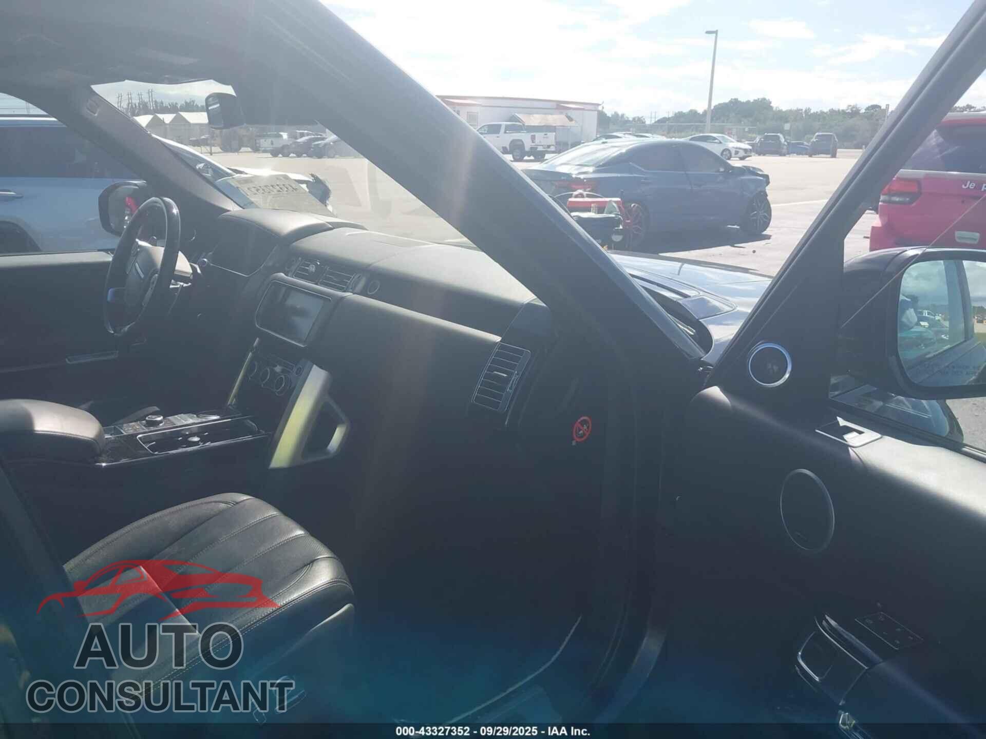 LAND ROVER RANGE ROVER 2016 - SALGV3EF5GA255156