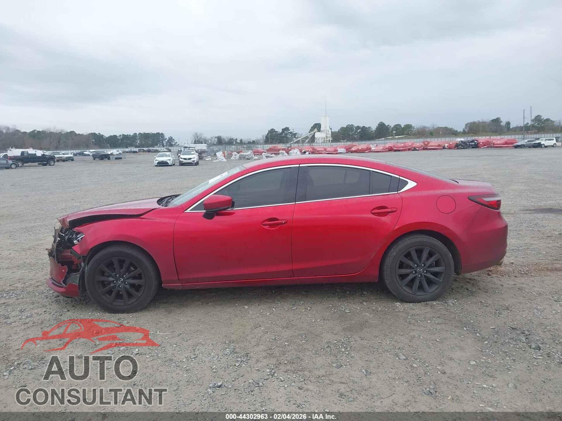 MAZDA MAZDA6 2018 - JM1GL1UM8J1311986