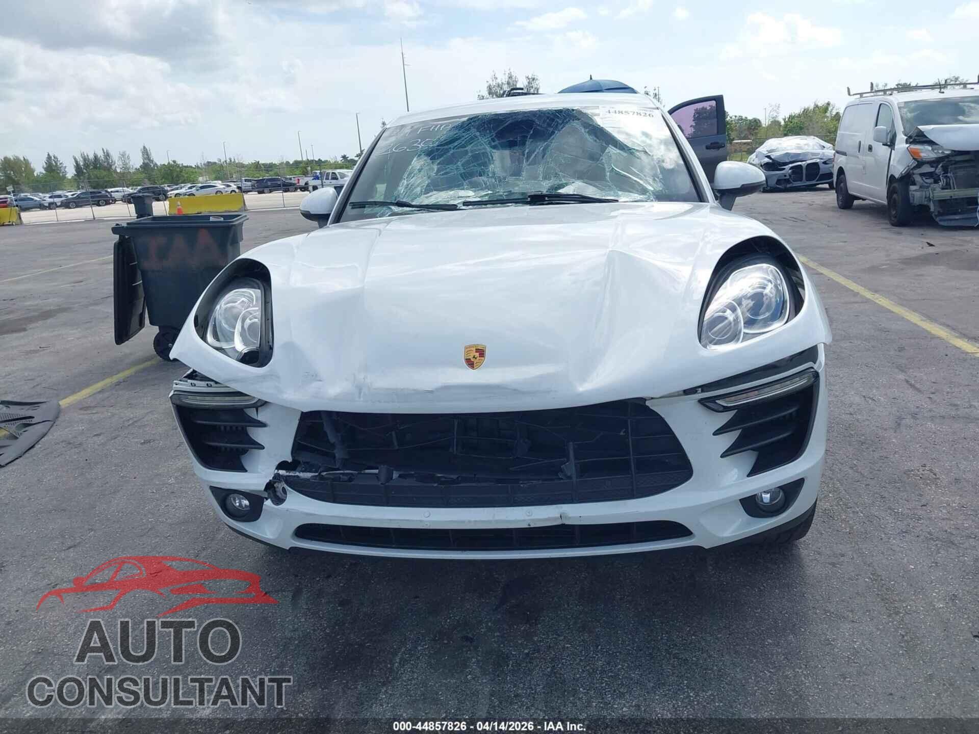PORSCHE MACAN 2015 - WP1AB2A59FLB52630