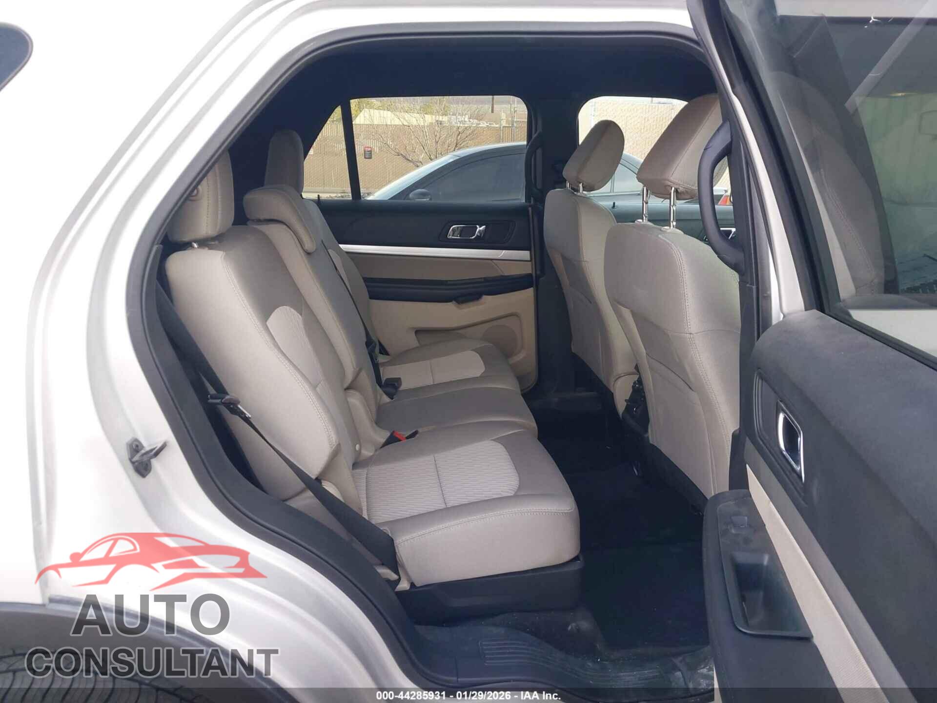 FORD EXPLORER 2018 - 1FM5K8B83JGB95226