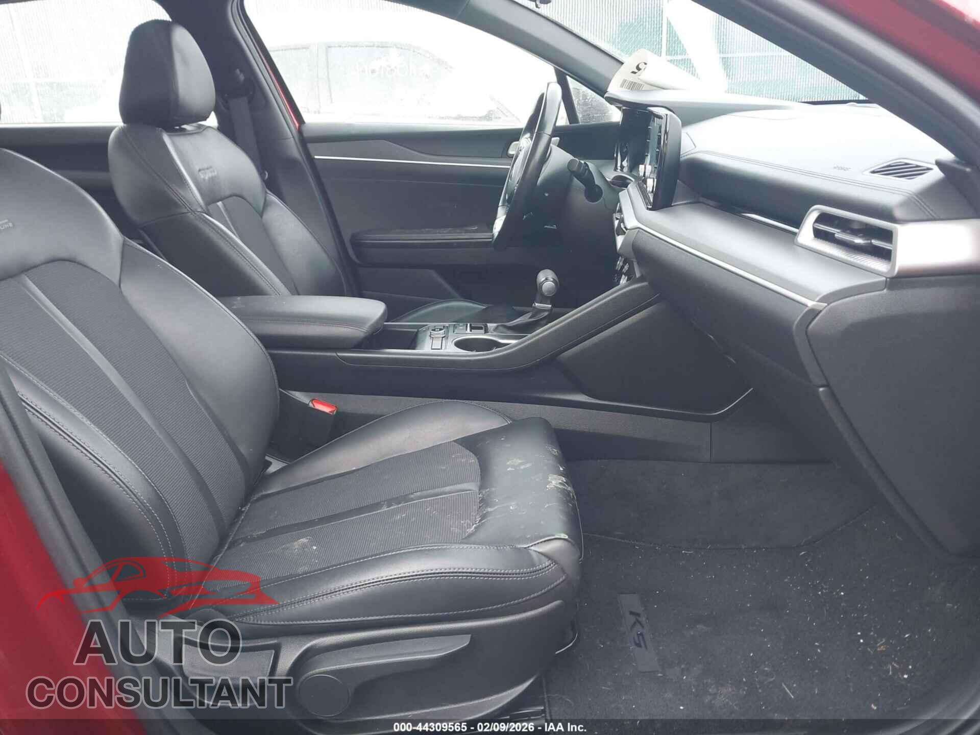 KIA K5 2021 - 5XXG64J27MG007987