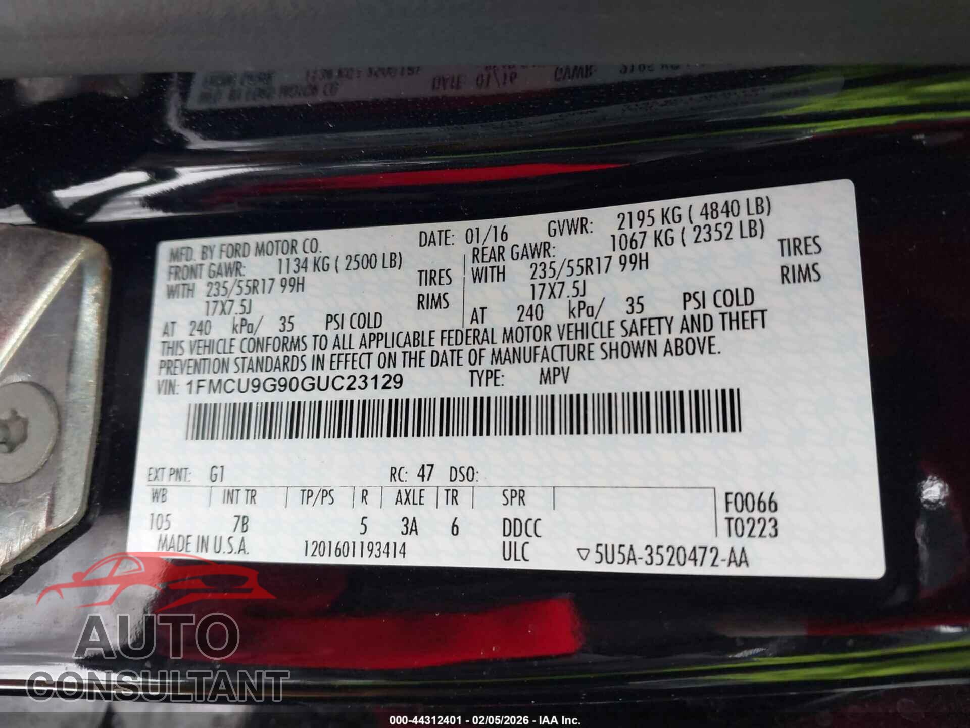 FORD ESCAPE 2016 - 1FMCU9G90GUC23129