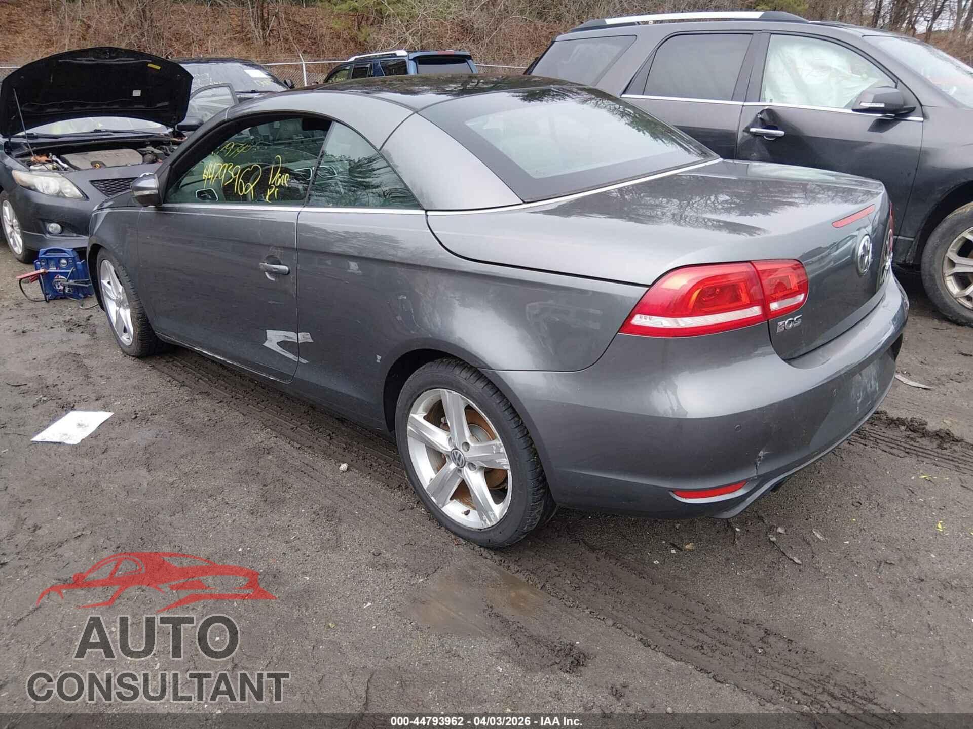 VOLKSWAGEN EOS 2012 - WVWFW7AH2CV018366