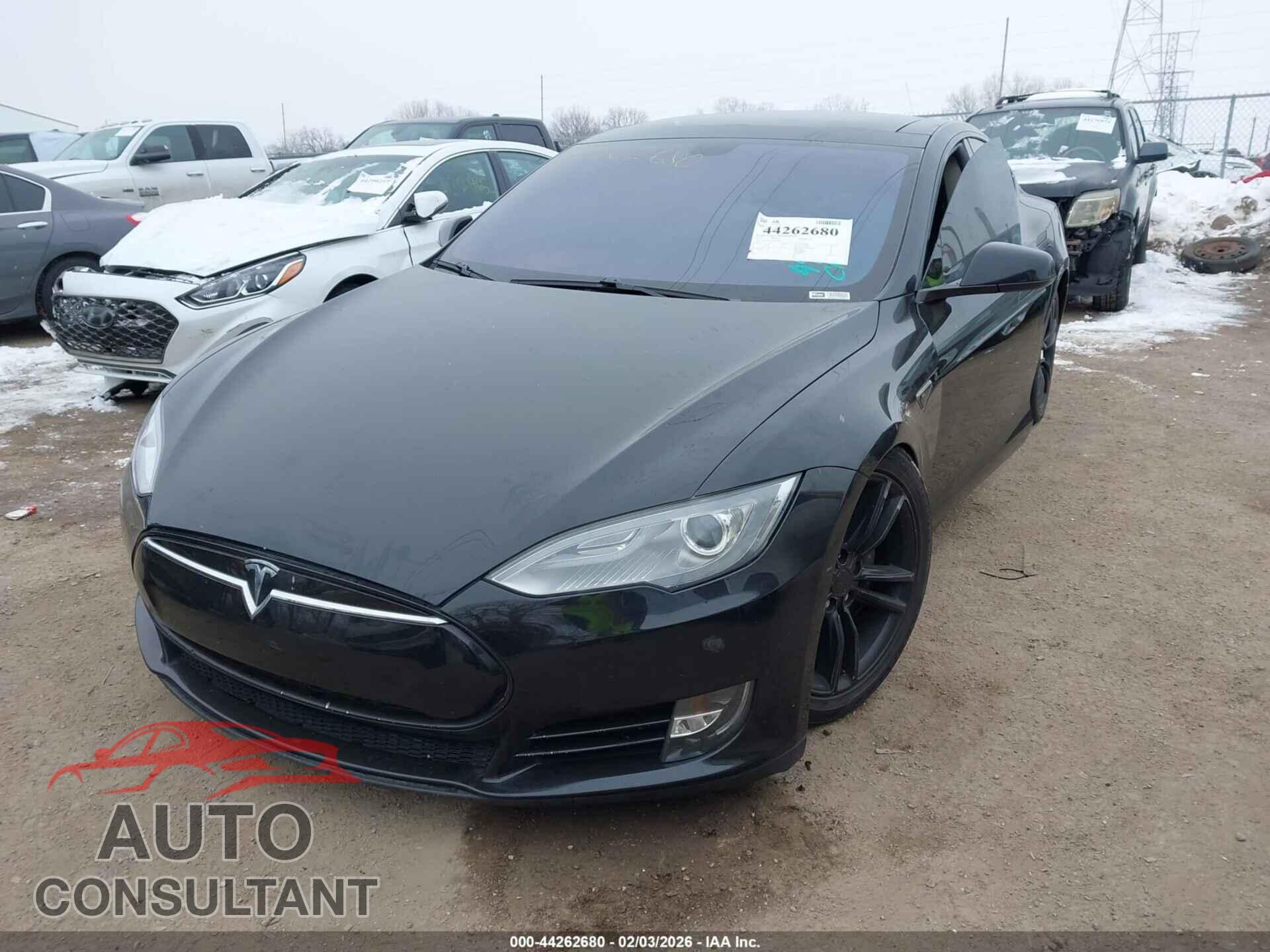 TESLA MODEL S 2013 - 5YJSA1CN7DFP18607