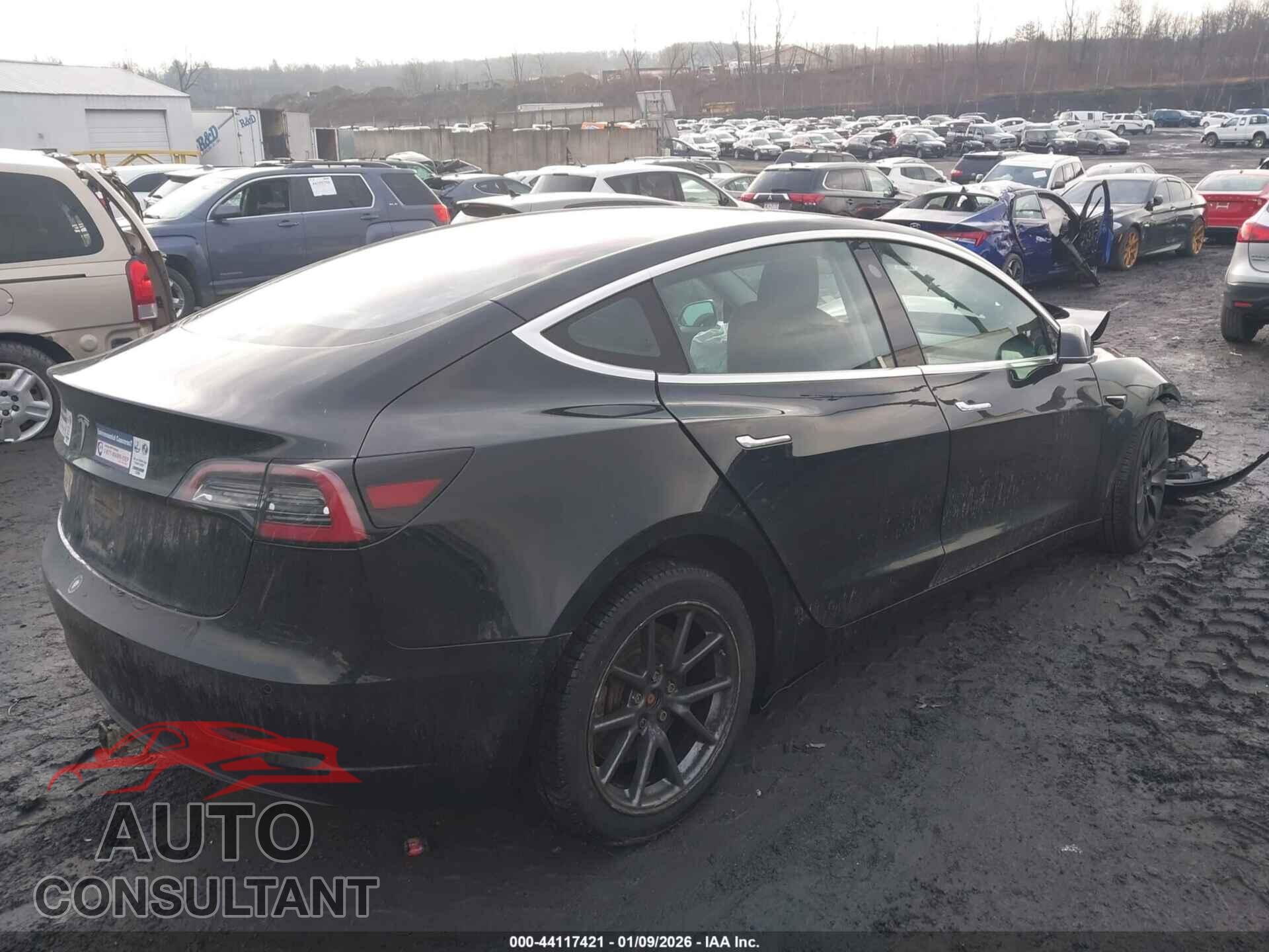 TESLA MODEL 3 2018 - 5YJ3E1EA7JF010131
