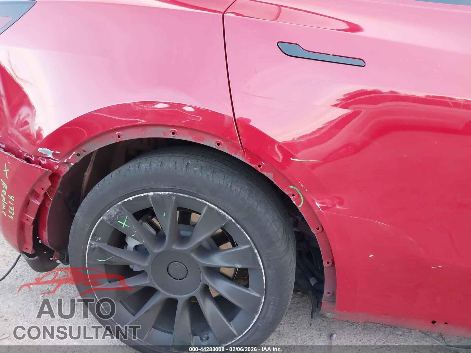TESLA MODEL Y 2023 - 7SAYGAEE5PF630698