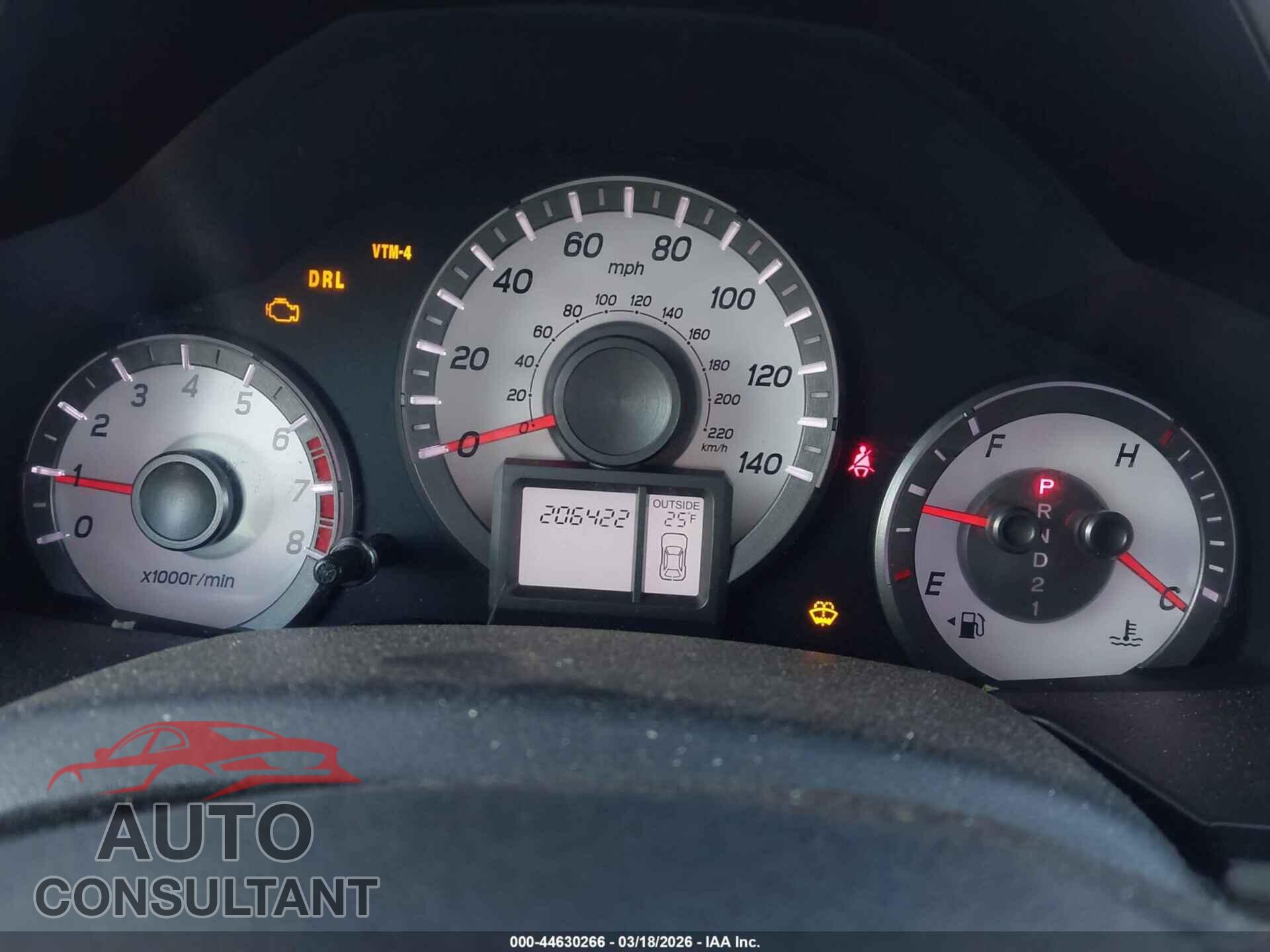 HONDA PILOT 2015 - 5FNYF4H68FB001702