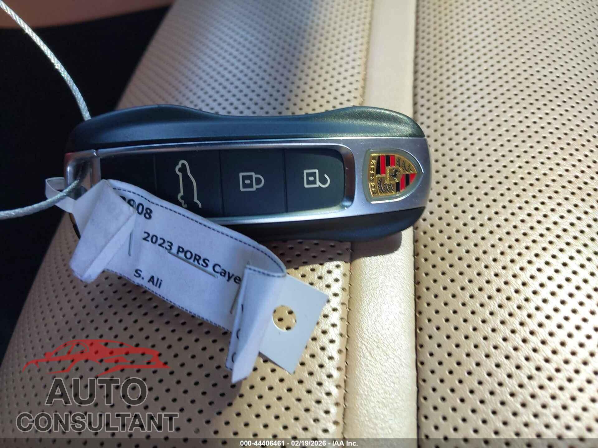 PORSCHE CAYENNE 2023 - WP1AA2AY8PDA06020