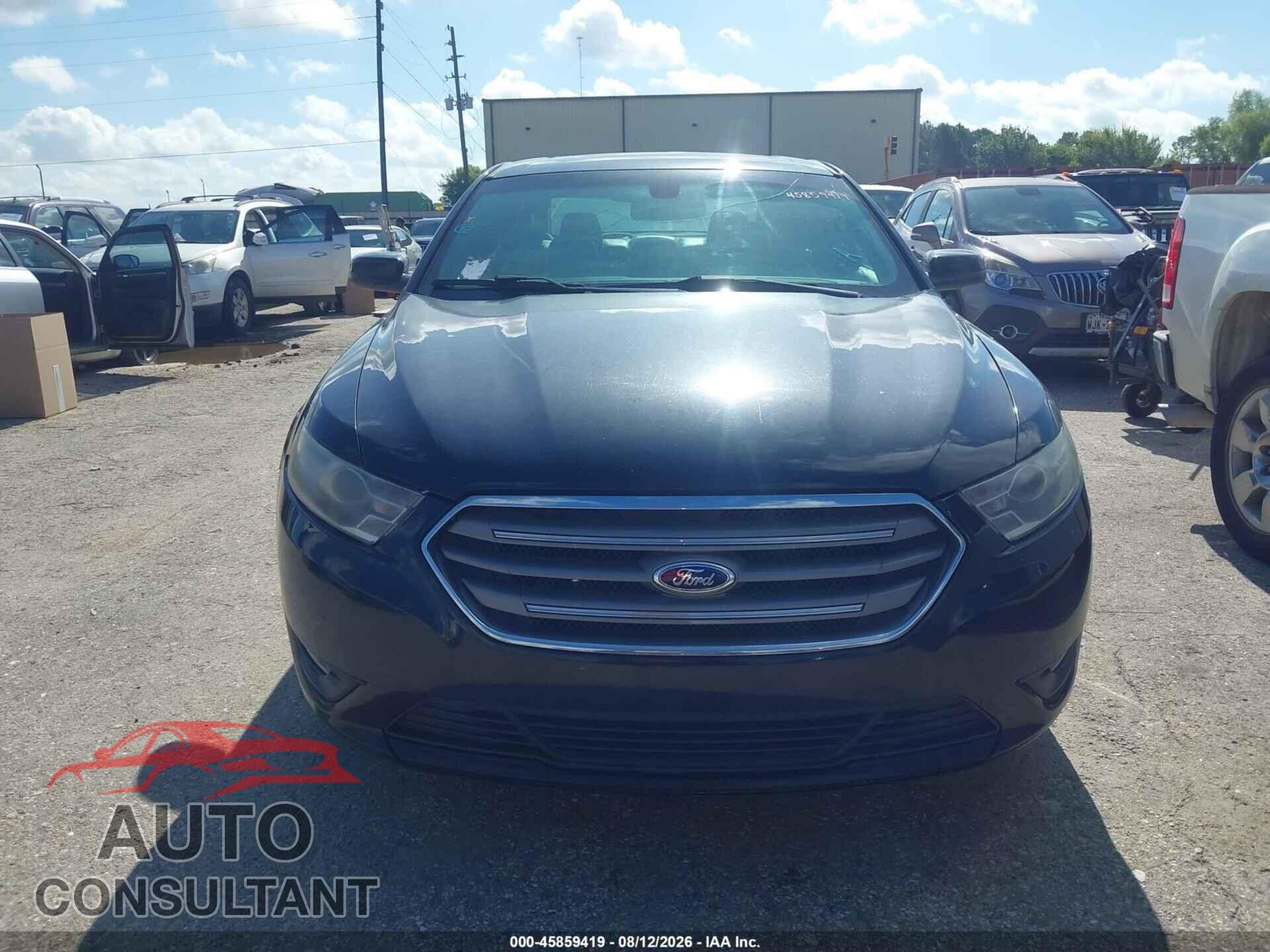 FORD TAURUS 2015 - 1FAHP2E86FG123140