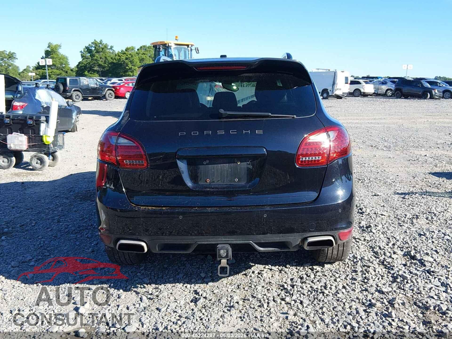 PORSCHE CAYENNE 2012 - WP1AA2A28CLA04649