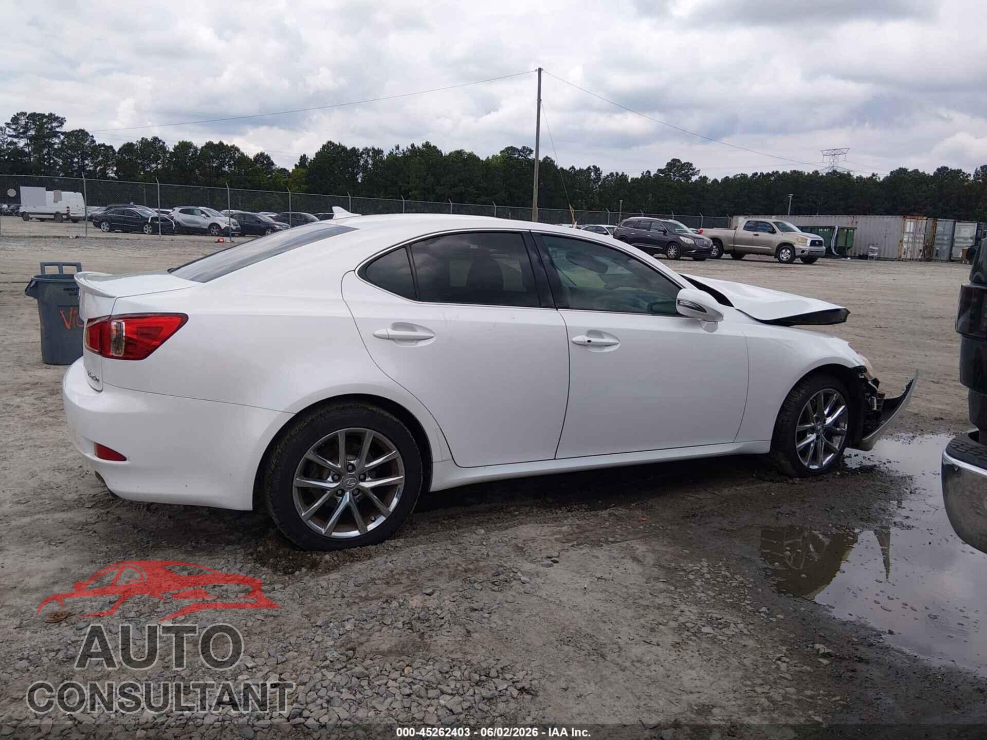 LEXUS IS 250 2011 - JTHBF5C2XB5147433