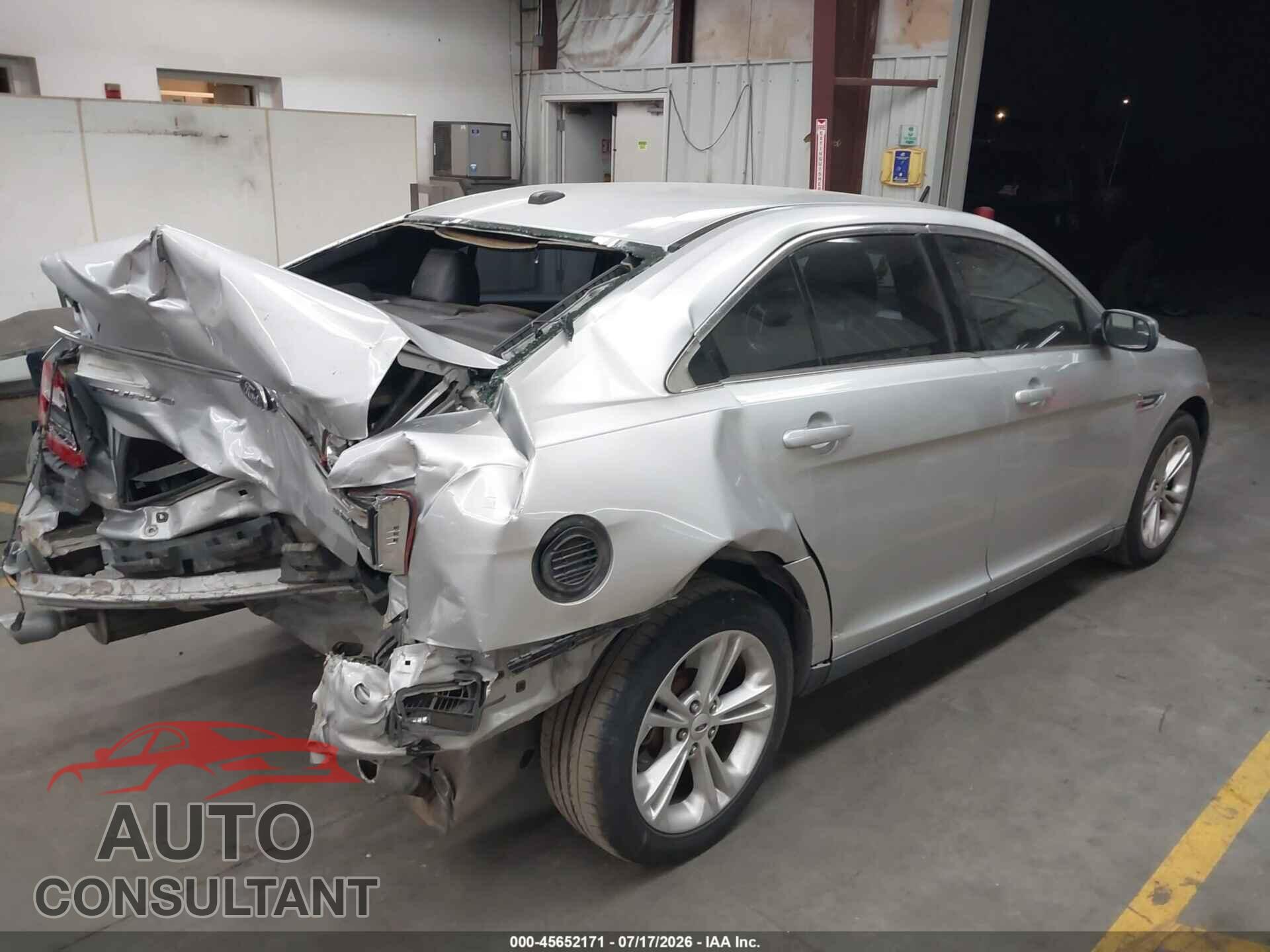 FORD TAURUS 2013 - 1FAHP2E85DG221508