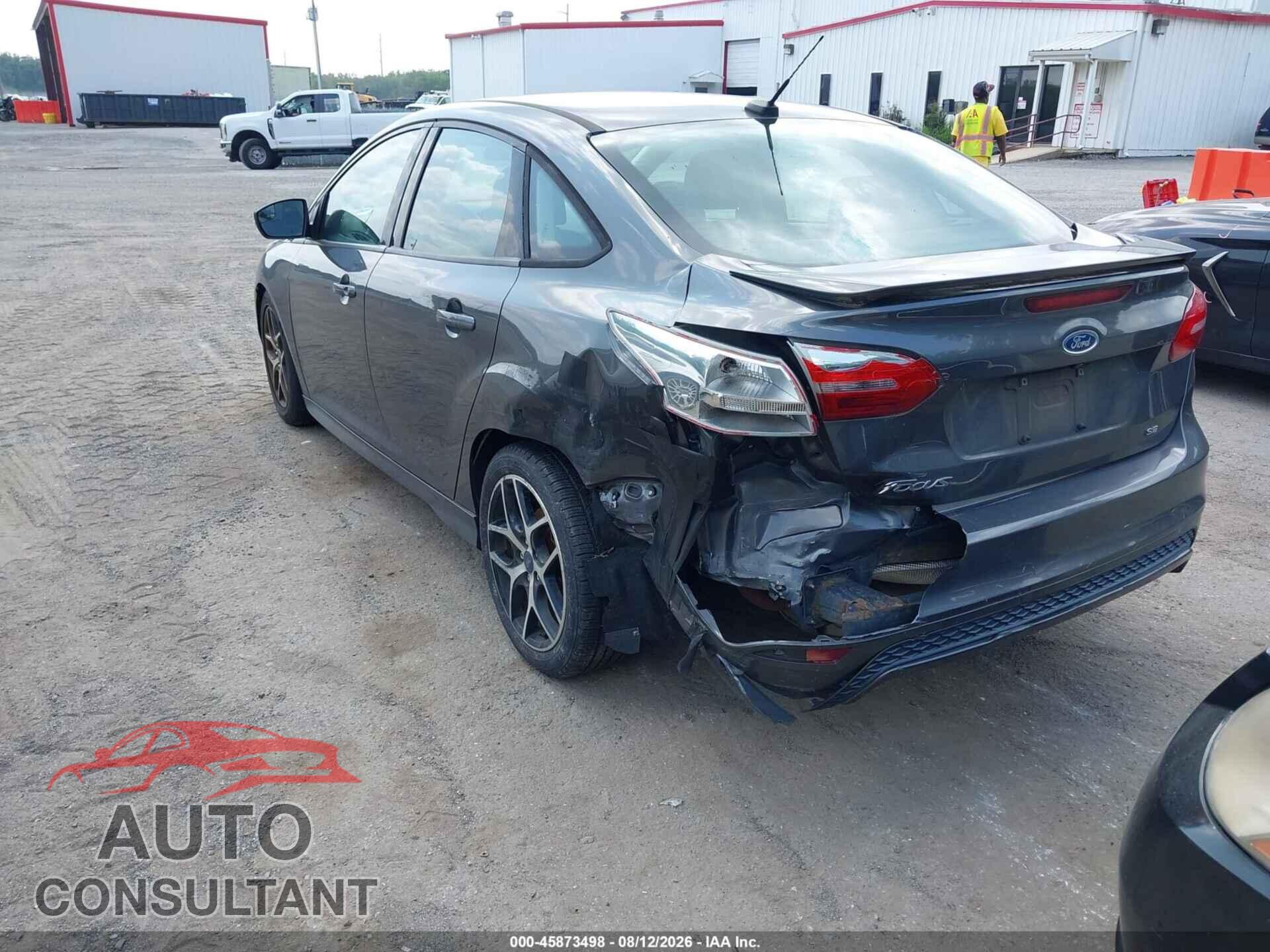 FORD FOCUS 2016 - 1FADP3F22GL357377