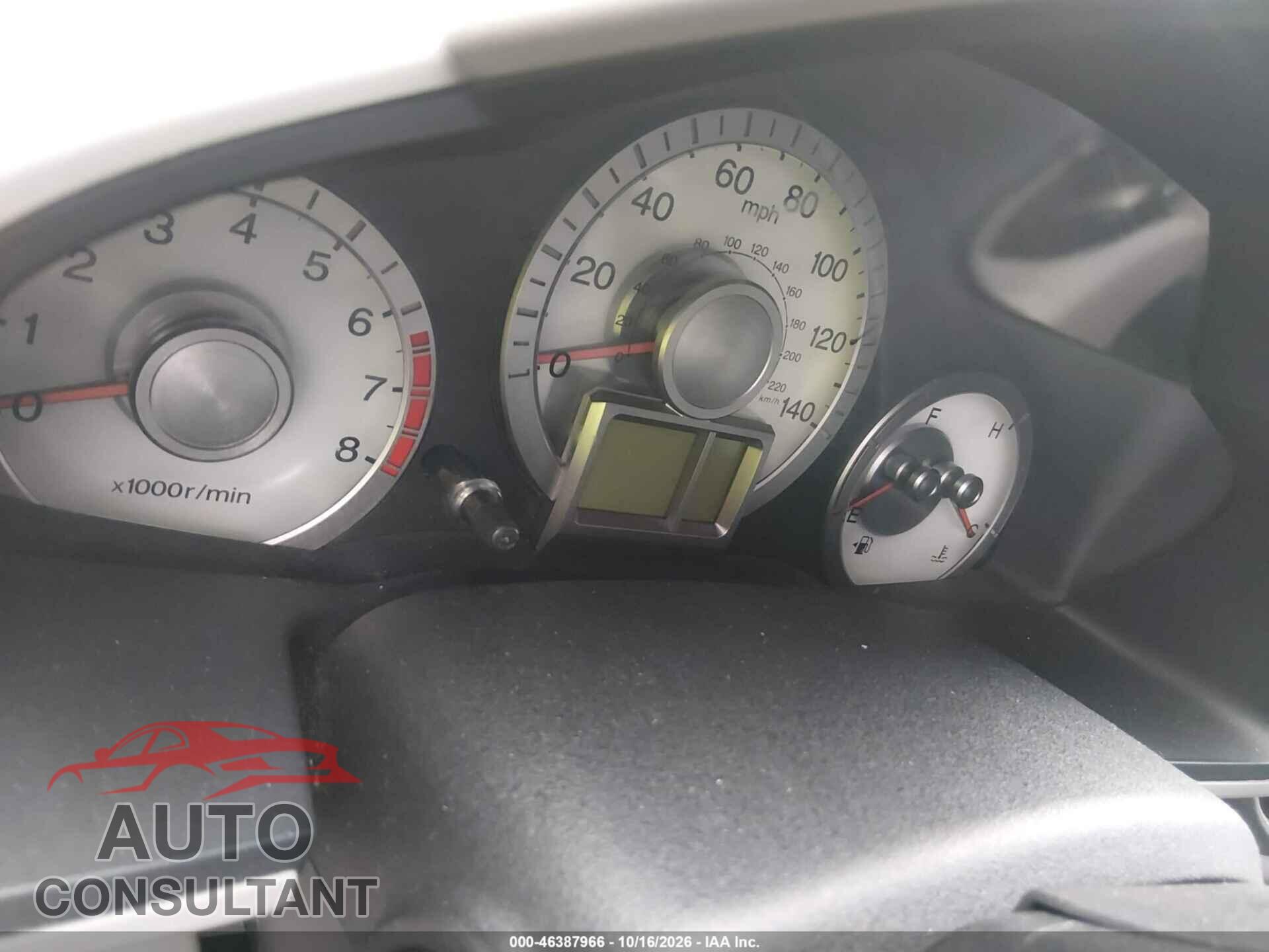 HONDA PILOT 2011 - 5FNYF4H44BB034768