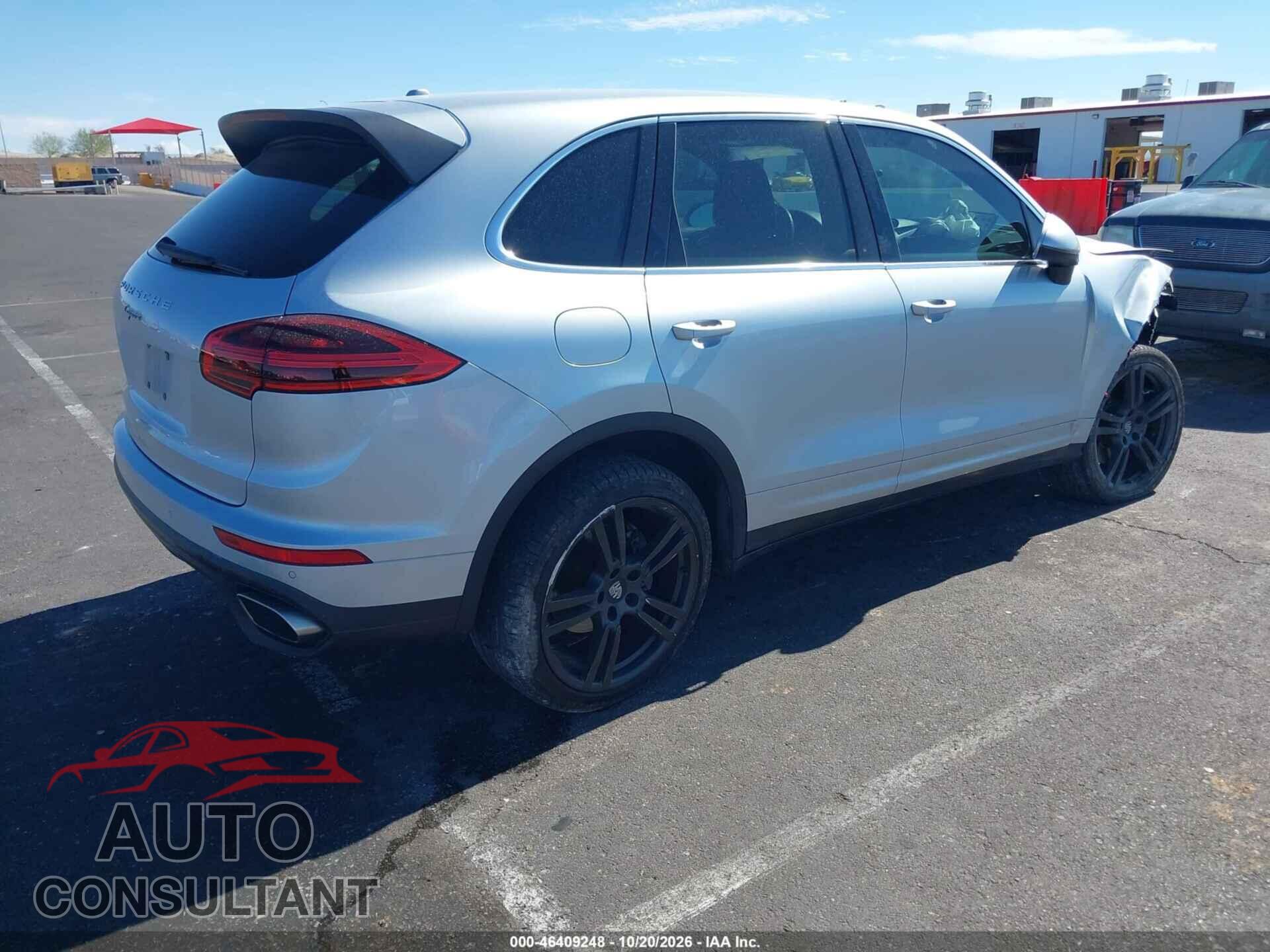PORSCHE CAYENNE 2016 - WP1AA2A25GKA10470