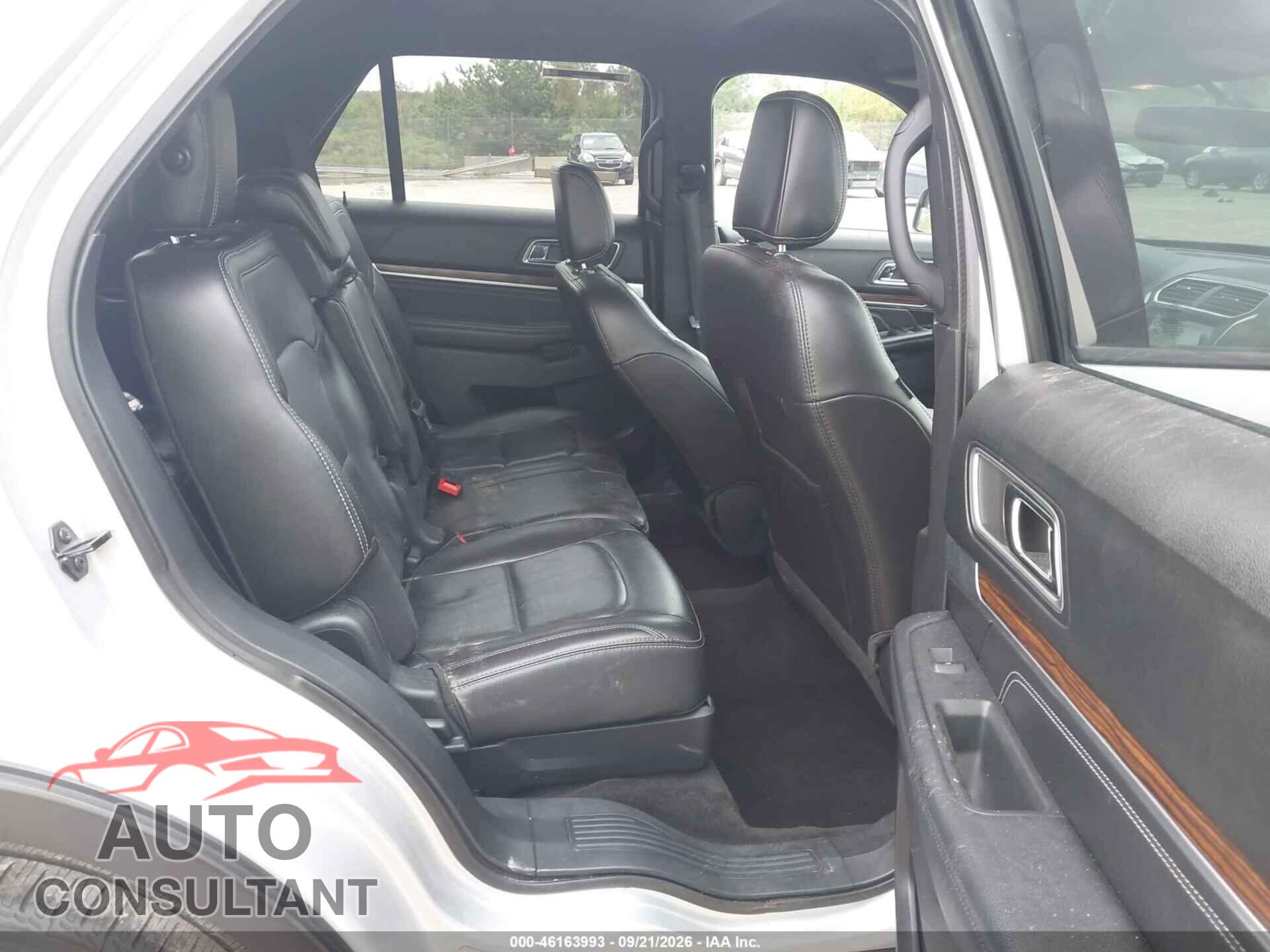 FORD EXPLORER 2018 - 1FM5K8F89JGB13395