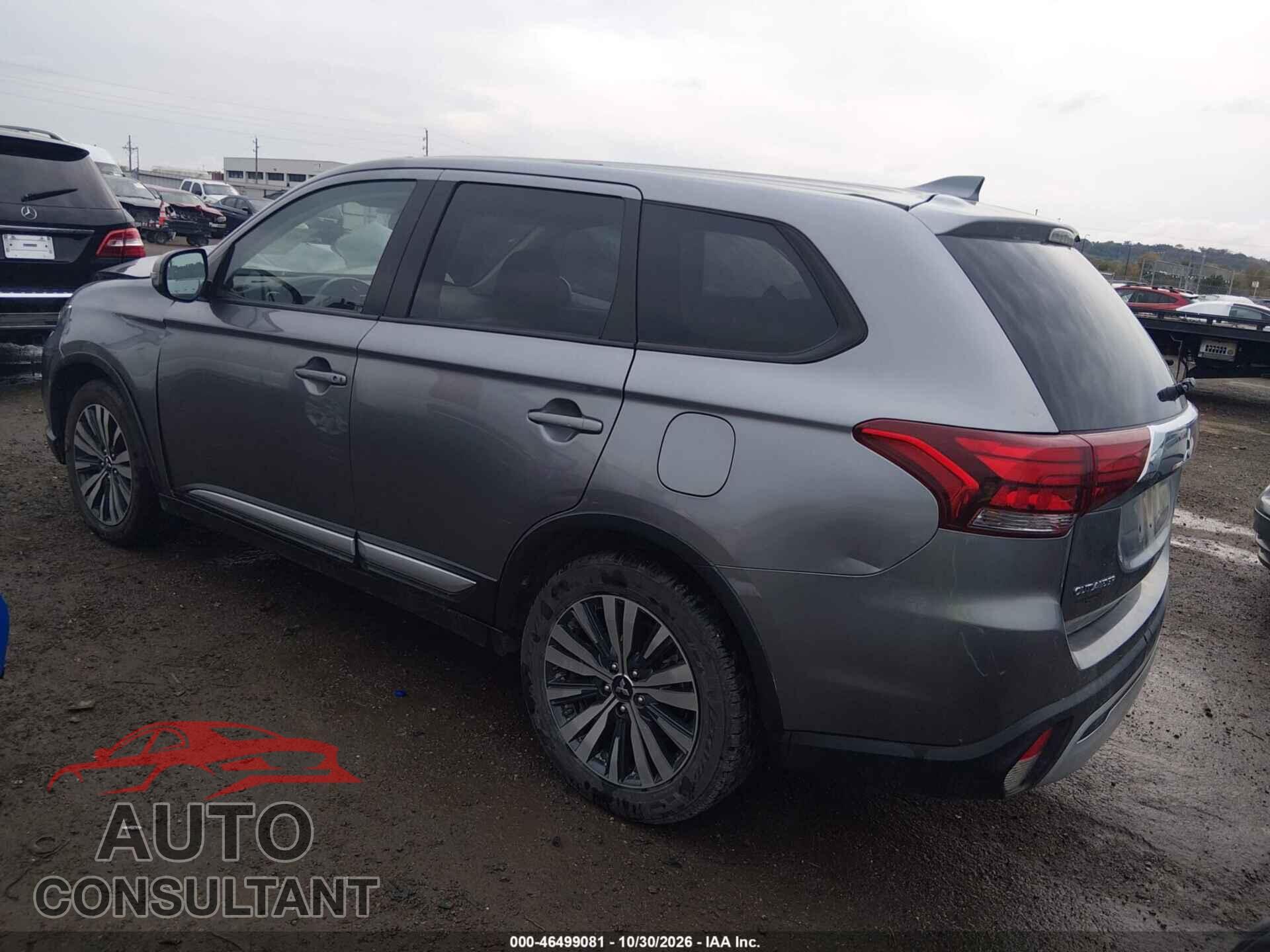 MITSUBISHI OUTLANDER 2020 - JA4AD3A36LZ016877