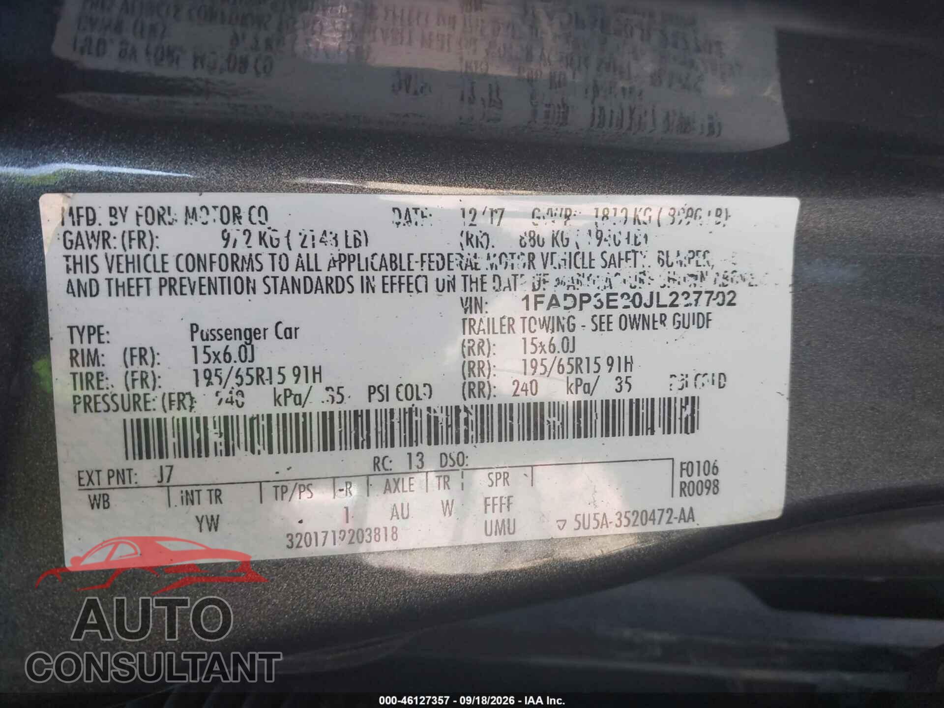 FORD FOCUS 2018 - 1FADP3E20JL237702
