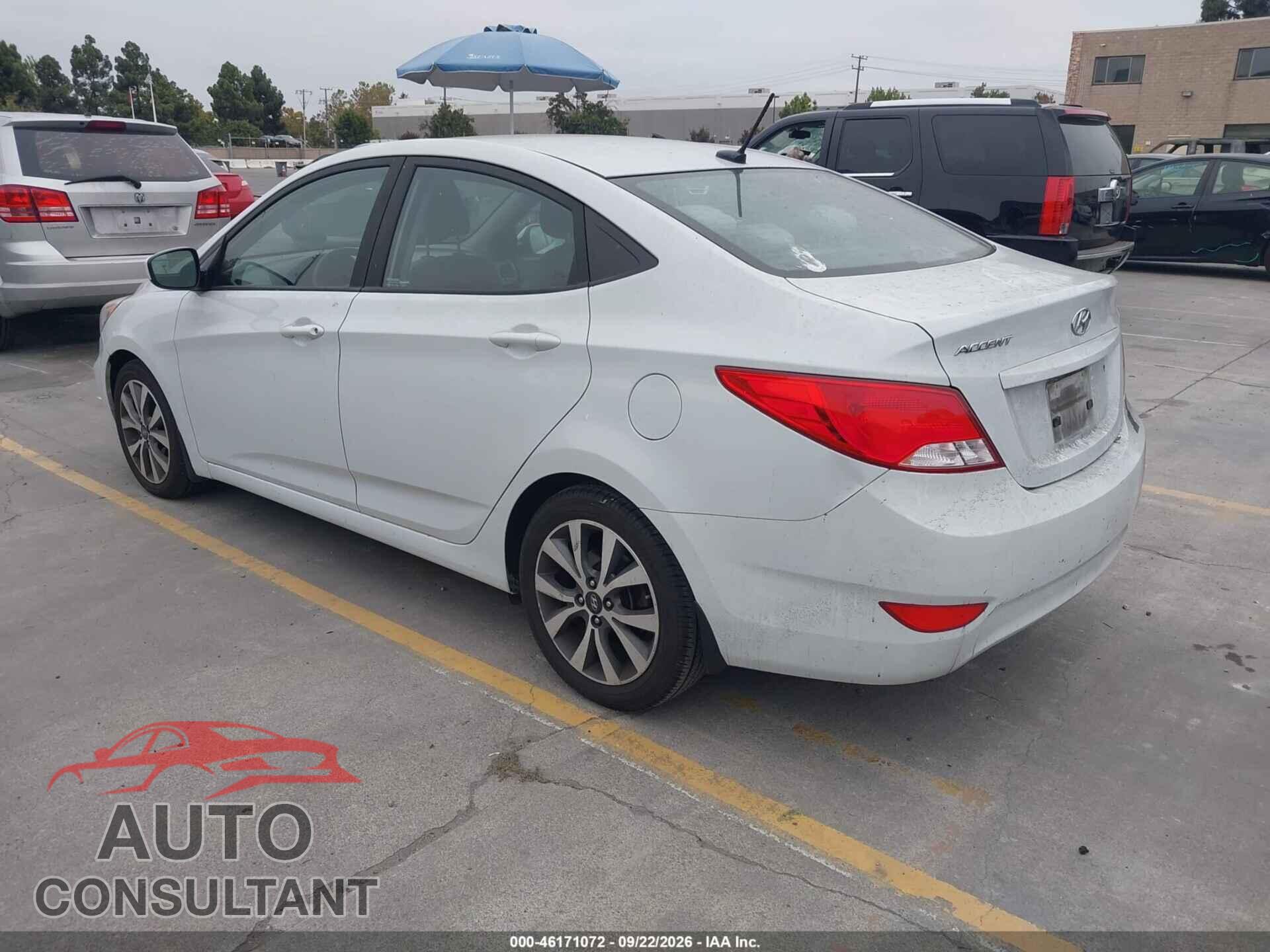 HYUNDAI ACCENT 2017 - KMHCT4AE4HU363231