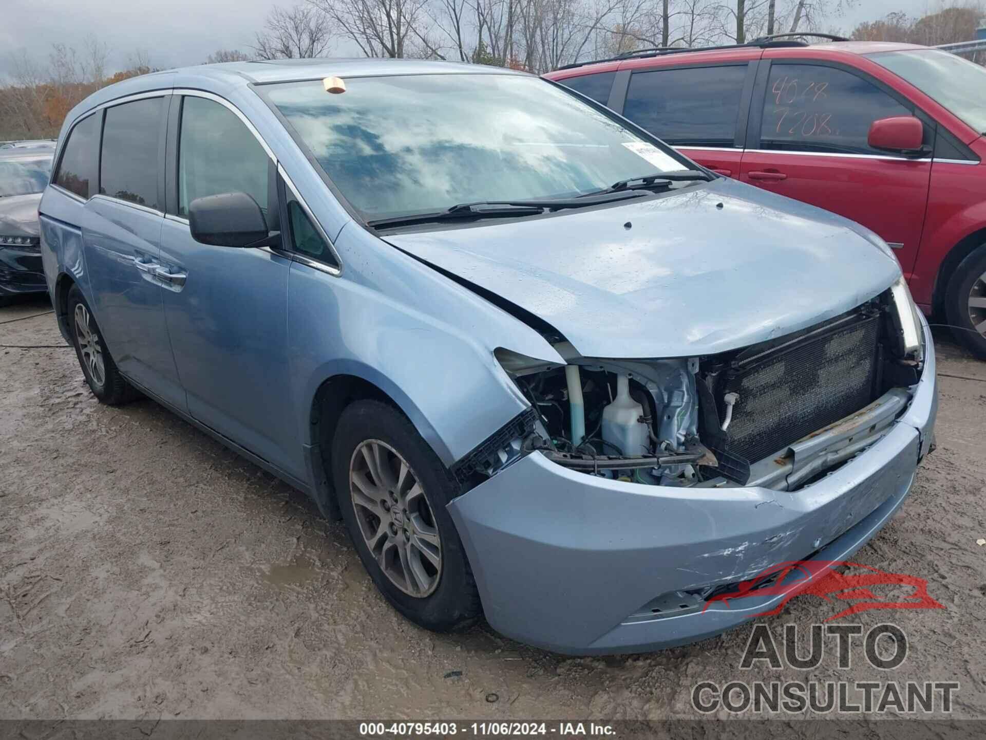 HONDA ODYSSEY 2013 - 5FNRL5H60DB047654