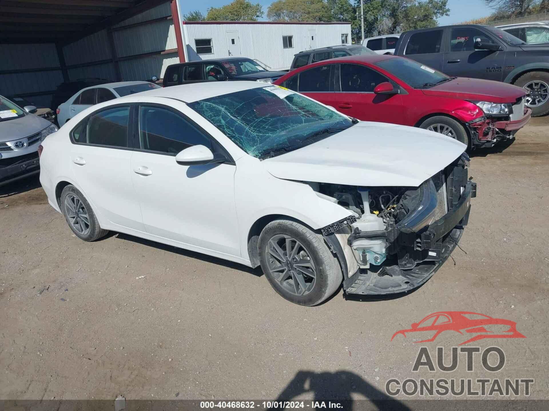 KIA FORTE 2023 - 3KPF24AD8PE616124