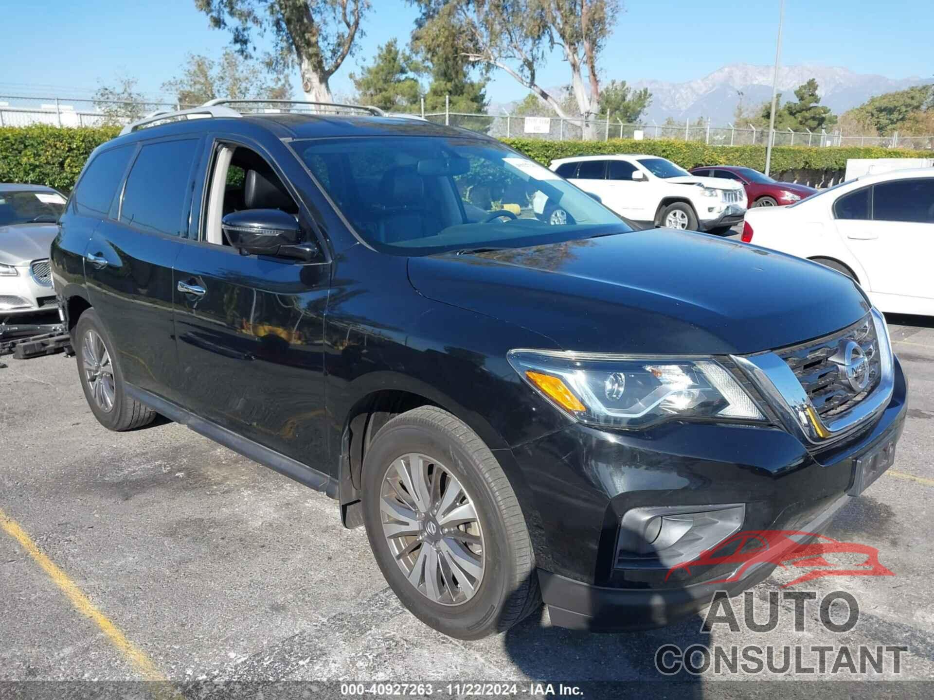 NISSAN PATHFINDER 2017 - 5N1DR2MN3HC616953