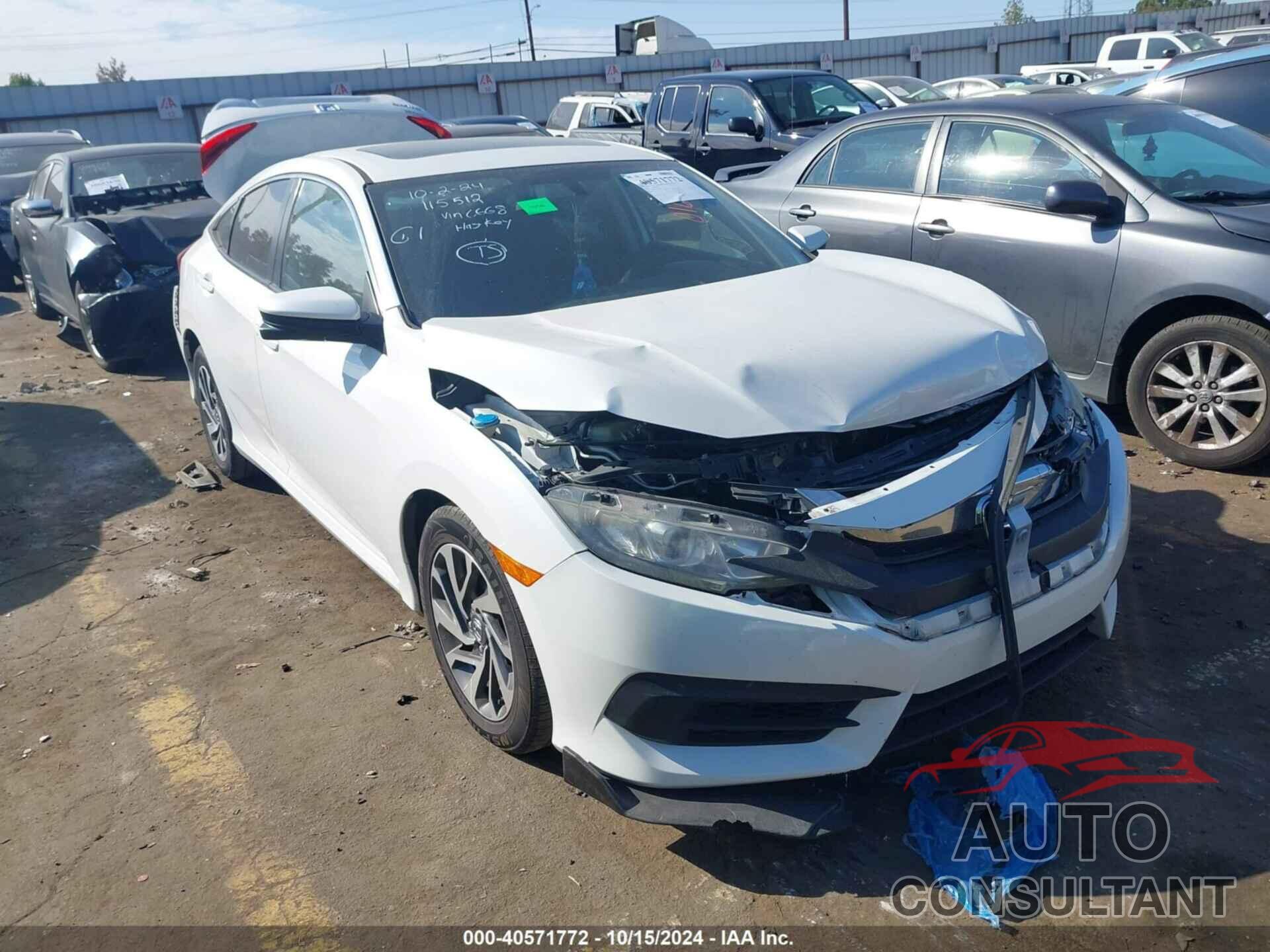 HONDA CIVIC 2018 - 19XFC2F71JE016668