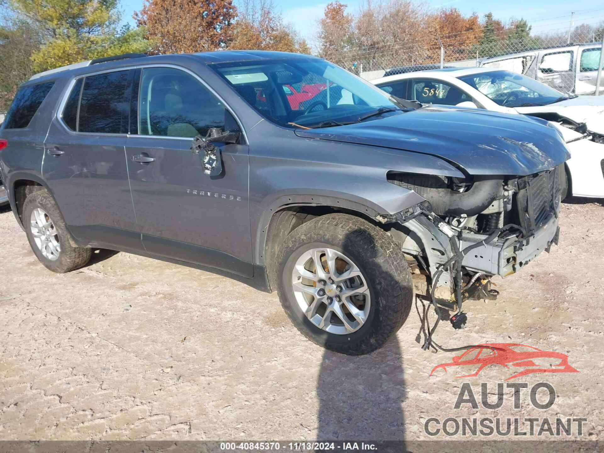 CHEVROLET TRAVERSE 2018 - 1GNEVGKW2JJ229171