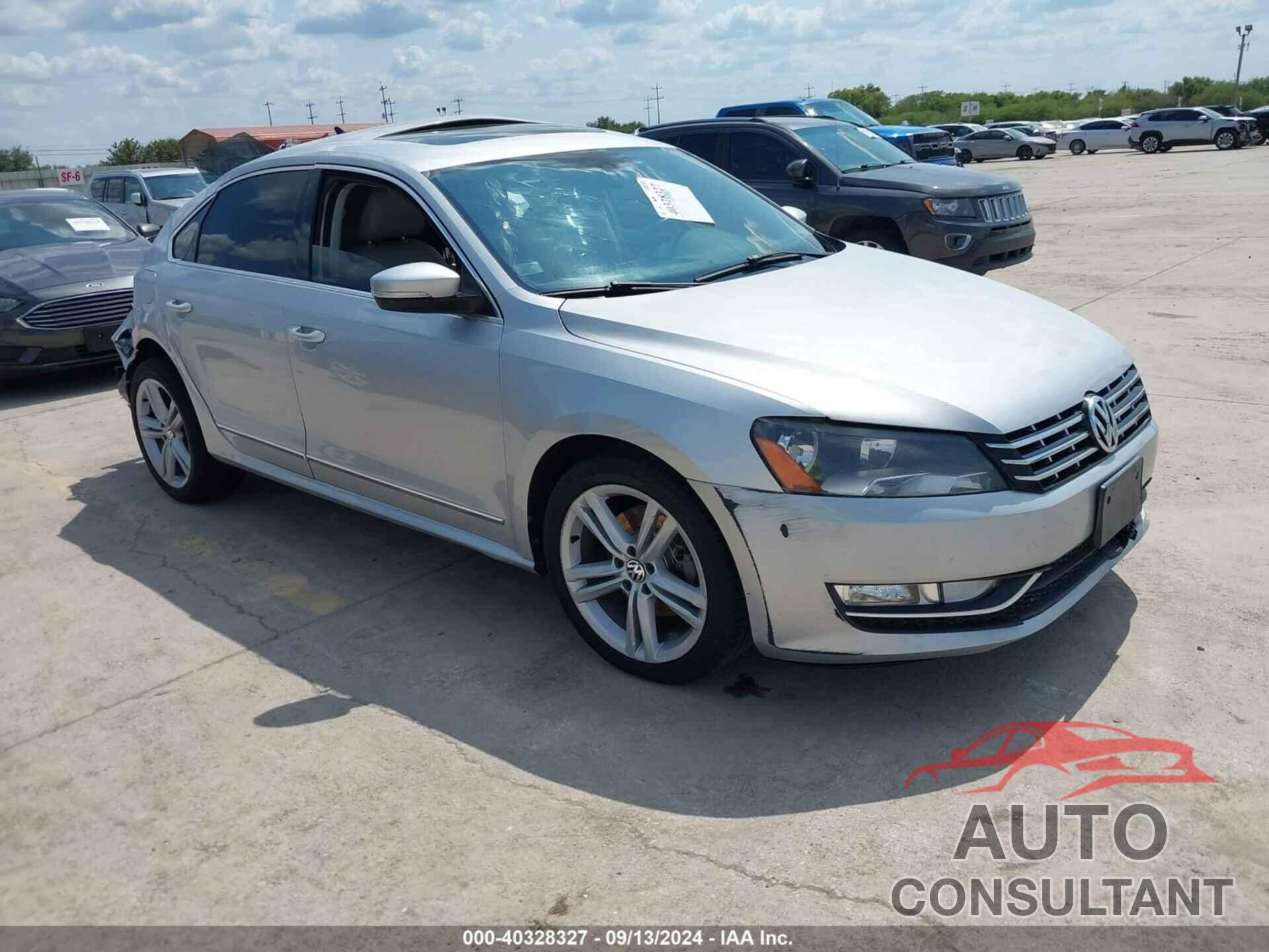 VOLKSWAGEN PASSAT 2015 - 1VWCV7A33FC041596