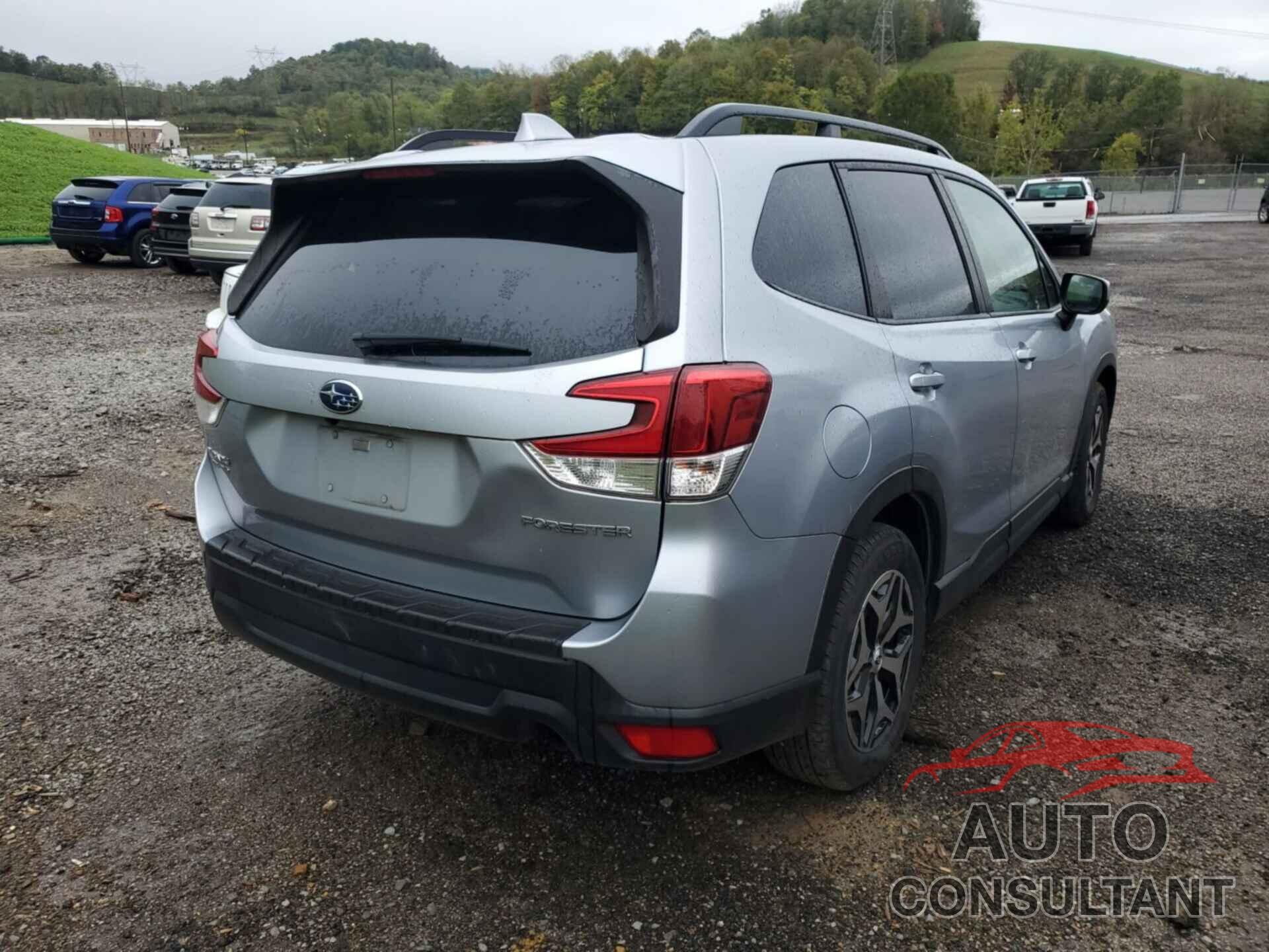 SUBARU FORESTER 2019 - JF2SKAGC3KH554213