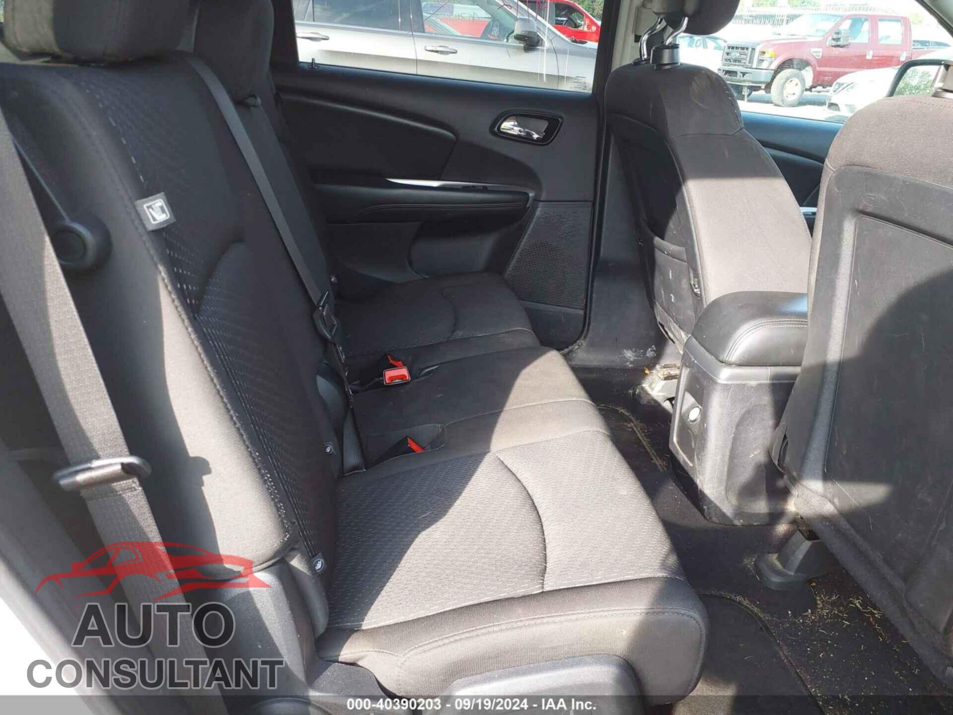 DODGE JOURNEY 2017 - 3C4PDCBG7HT536439