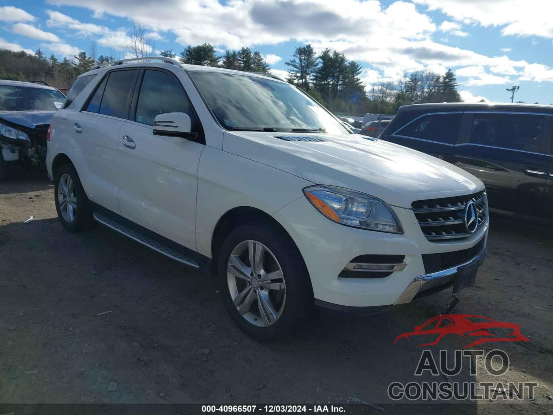 MERCEDES-BENZ ML 350 2012 - 4JGDA5HB1CA057397