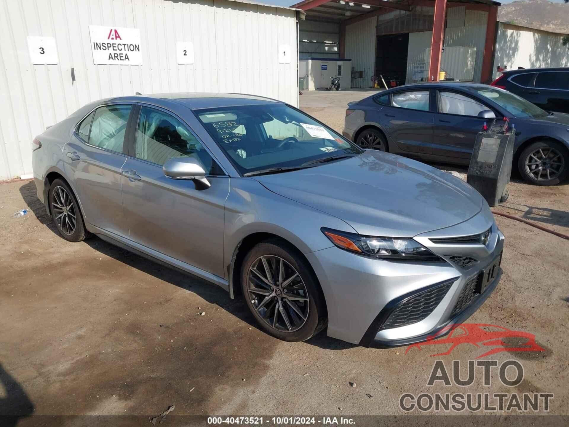 TOYOTA CAMRY 2024 - 4T1G11AK4RU901794