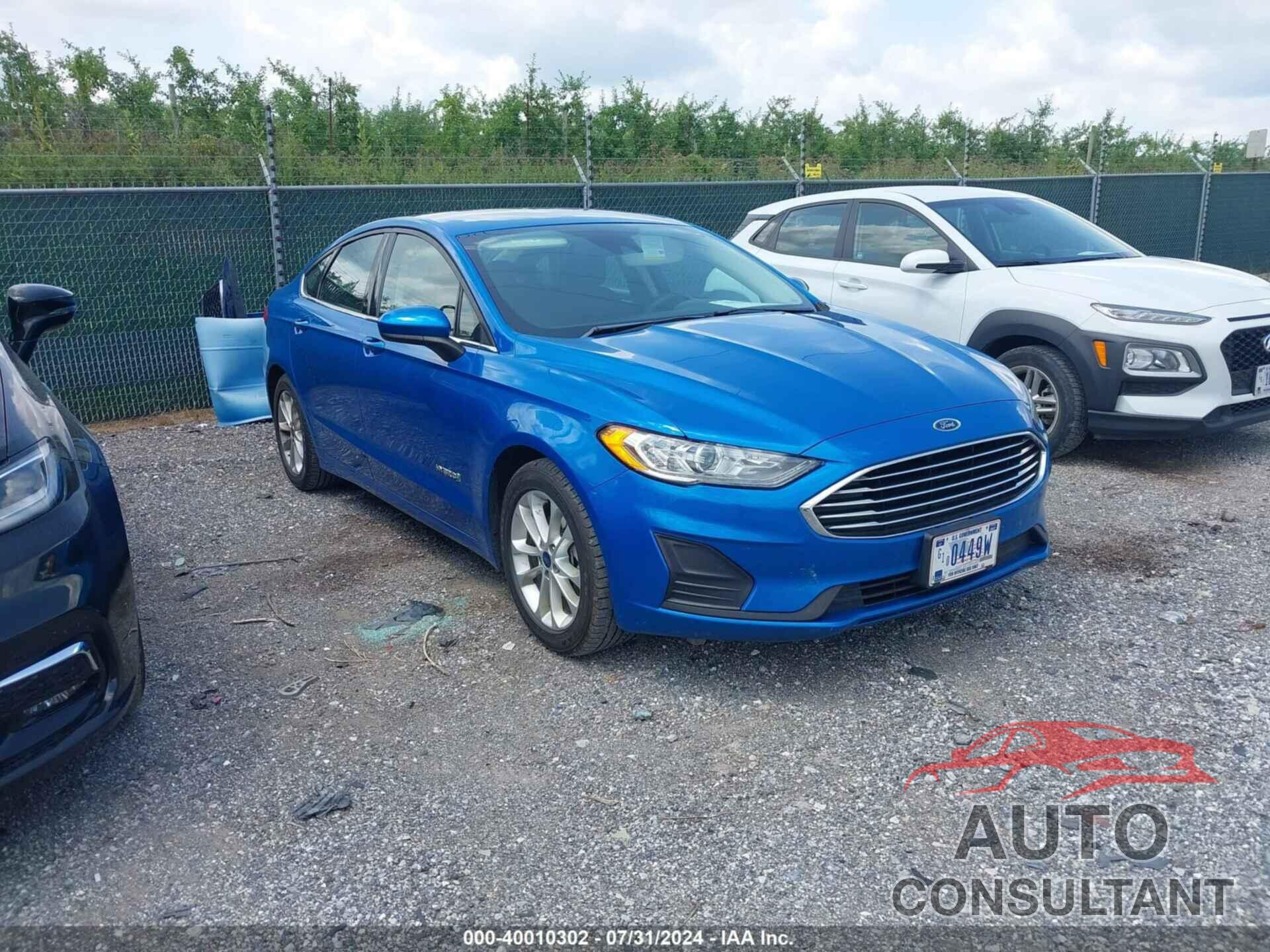 FORD FUSION HYBRID 2019 - 3FA6P0LU8KR211542