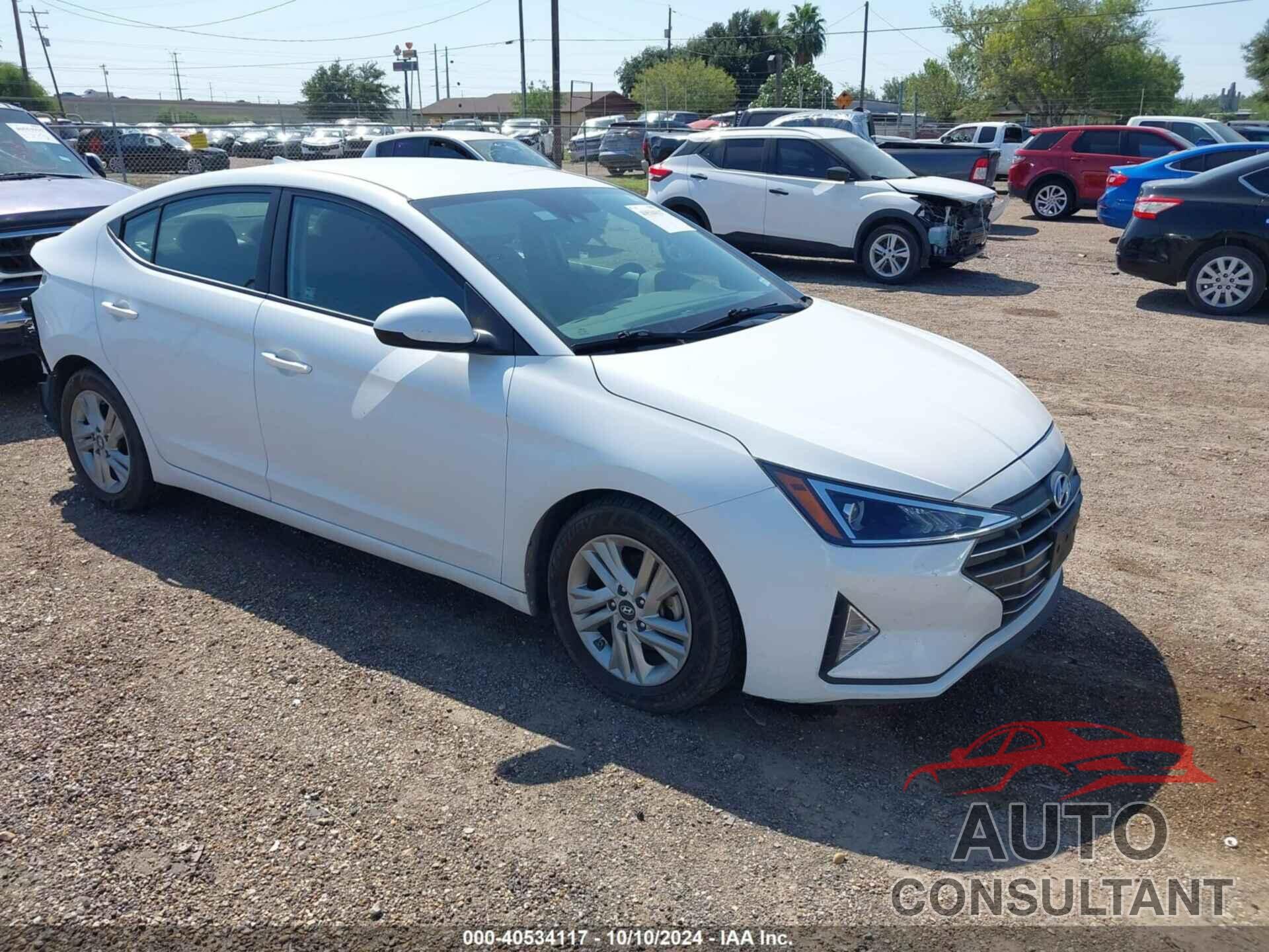 HYUNDAI ELANTRA 2020 - 5NPD84LF4LH588266