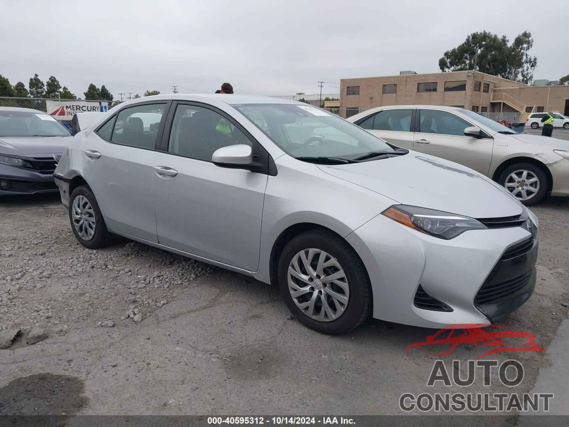 TOYOTA COROLLA 2018 - 2T1BURHE9JC975864