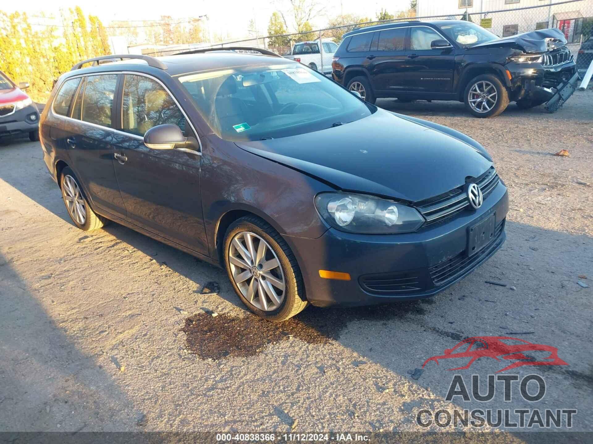 VOLKSWAGEN JETTA 2010 - 3VWTL7AJ9AM659419