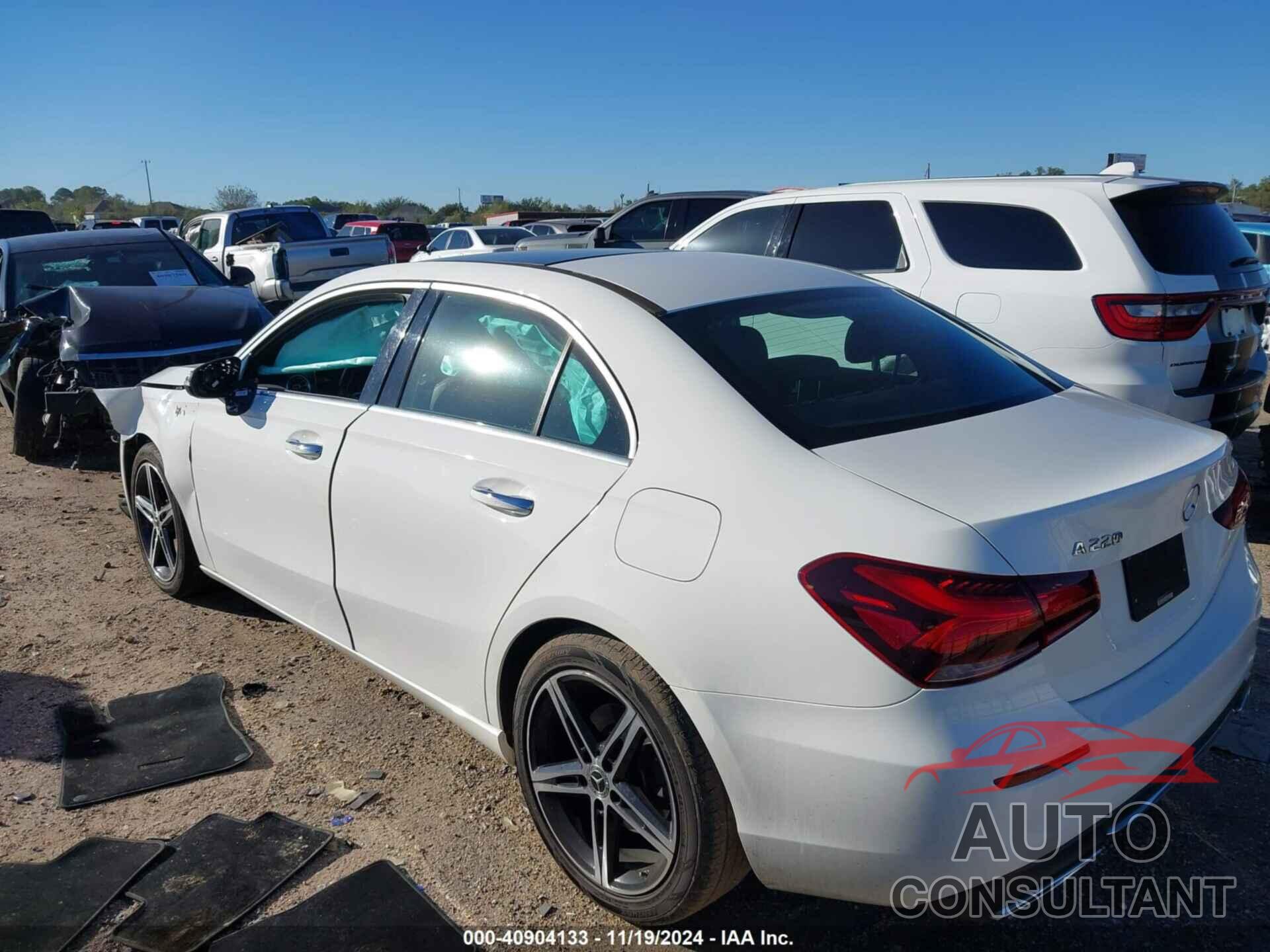 MERCEDES-BENZ A 220 2019 - WDD3G4EB7KW000514