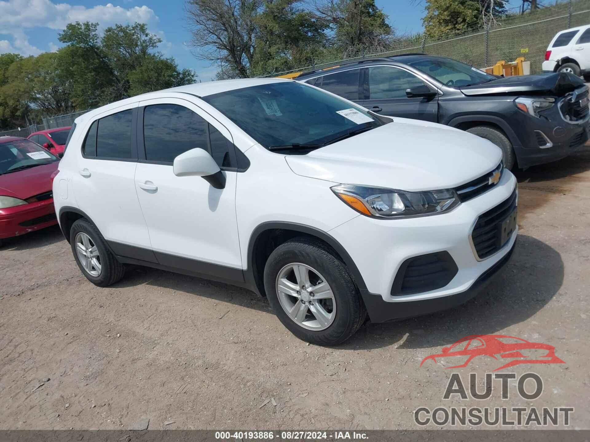 CHEVROLET TRAX 2020 - 3GNCJNSB8LL325337