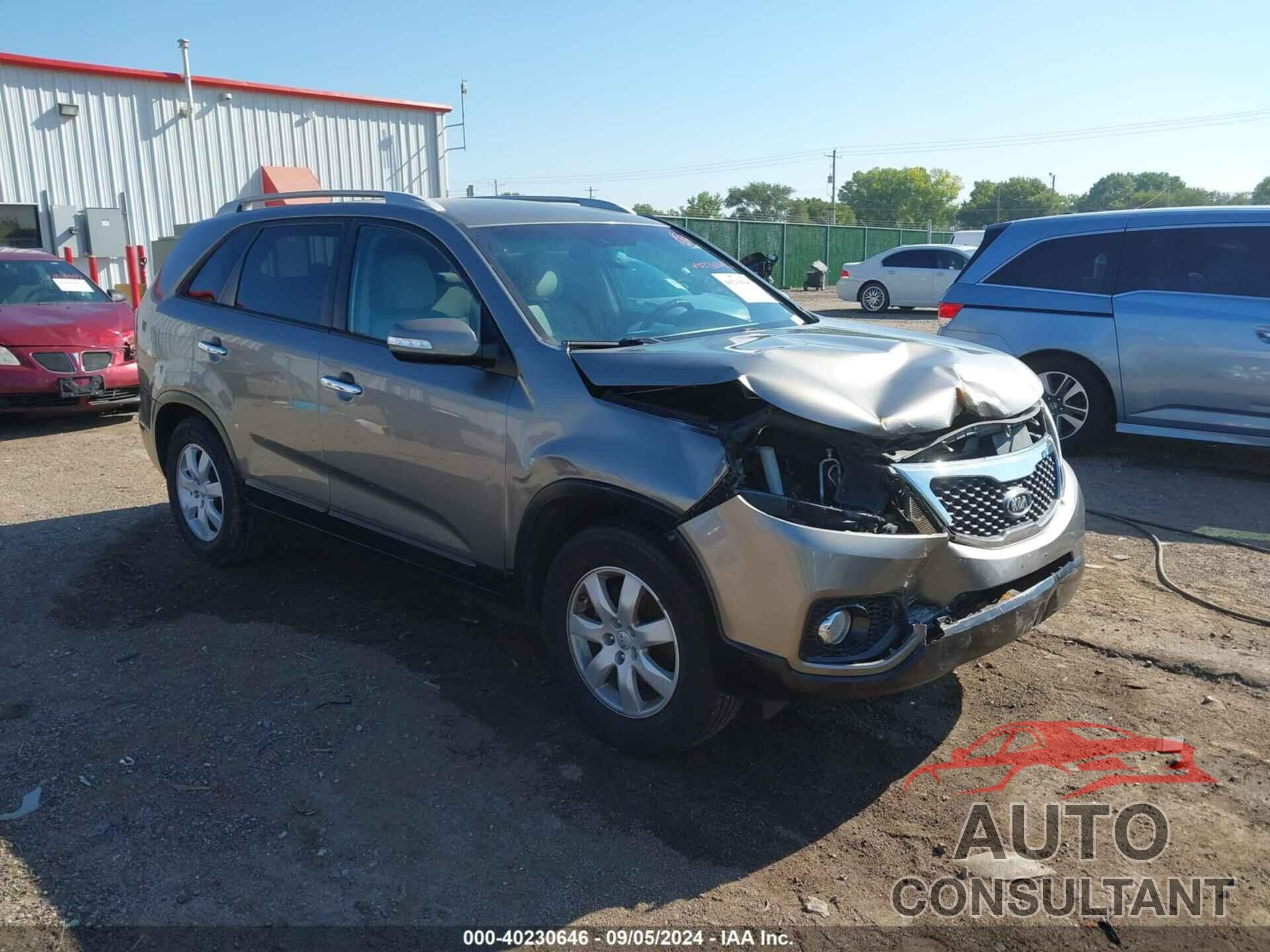 KIA SORENTO 2013 - 5XYKT4A20DG423393
