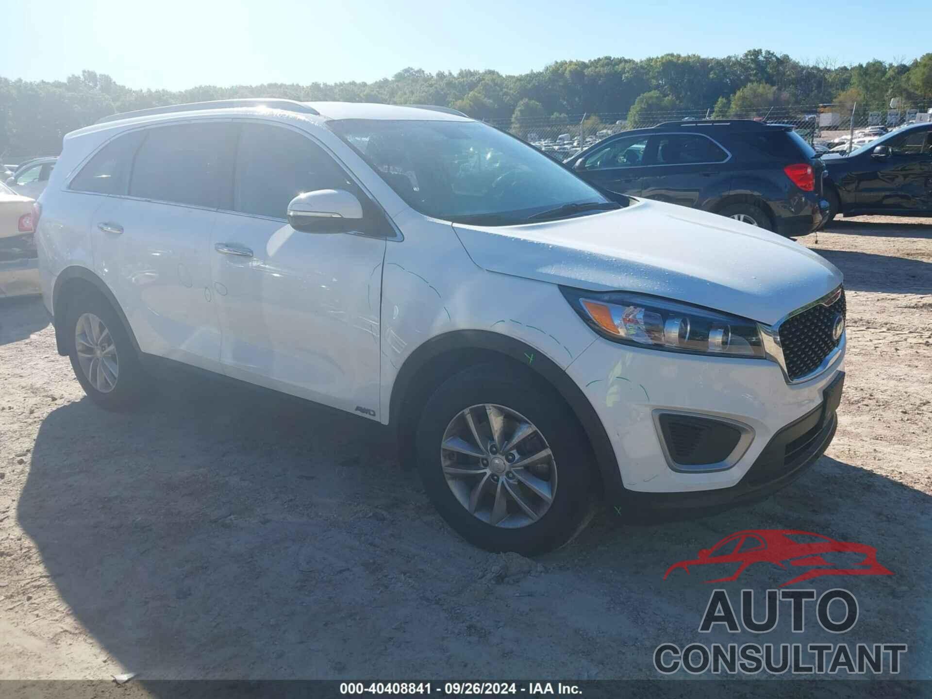KIA SORENTO 2018 - 5XYPGDA38JG392246