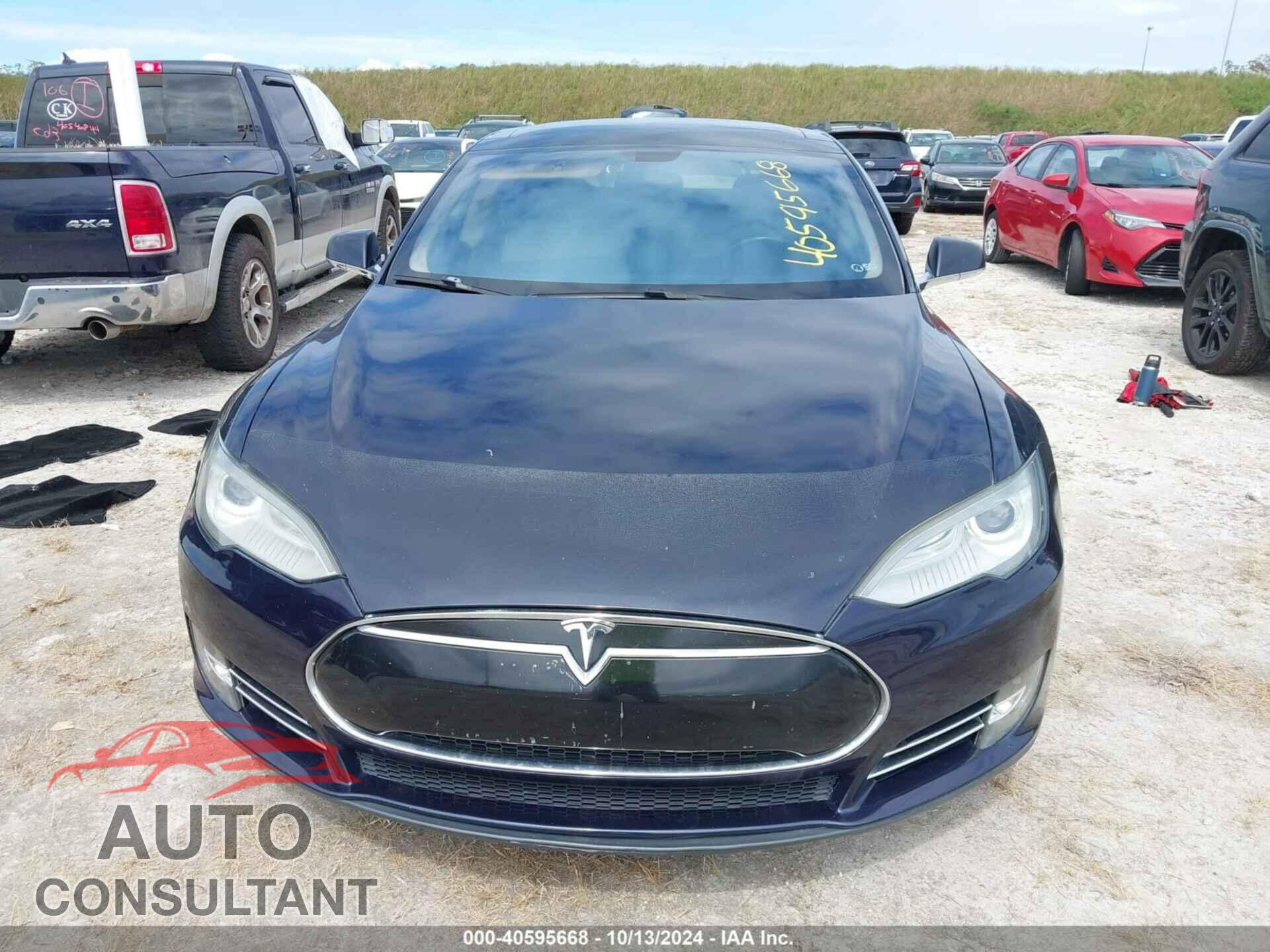 TESLA MODEL S 2013 - 5YJSA1DP9DFP10833